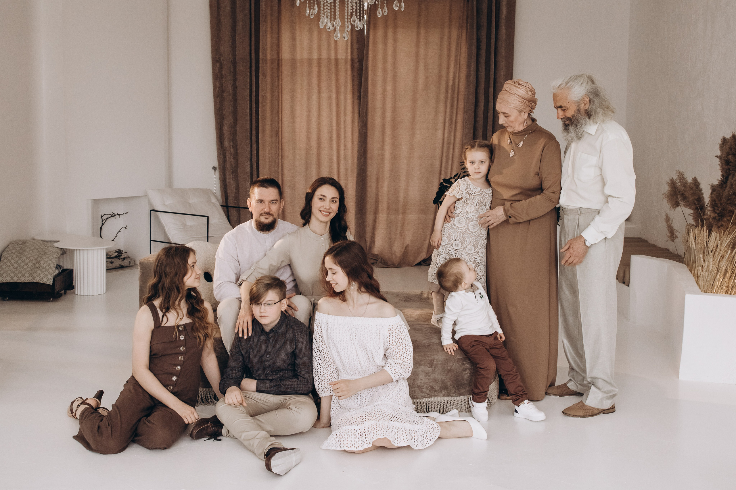 Фотоистория для большой семьи. Семейный и детский фотограф Оля в Тюмени