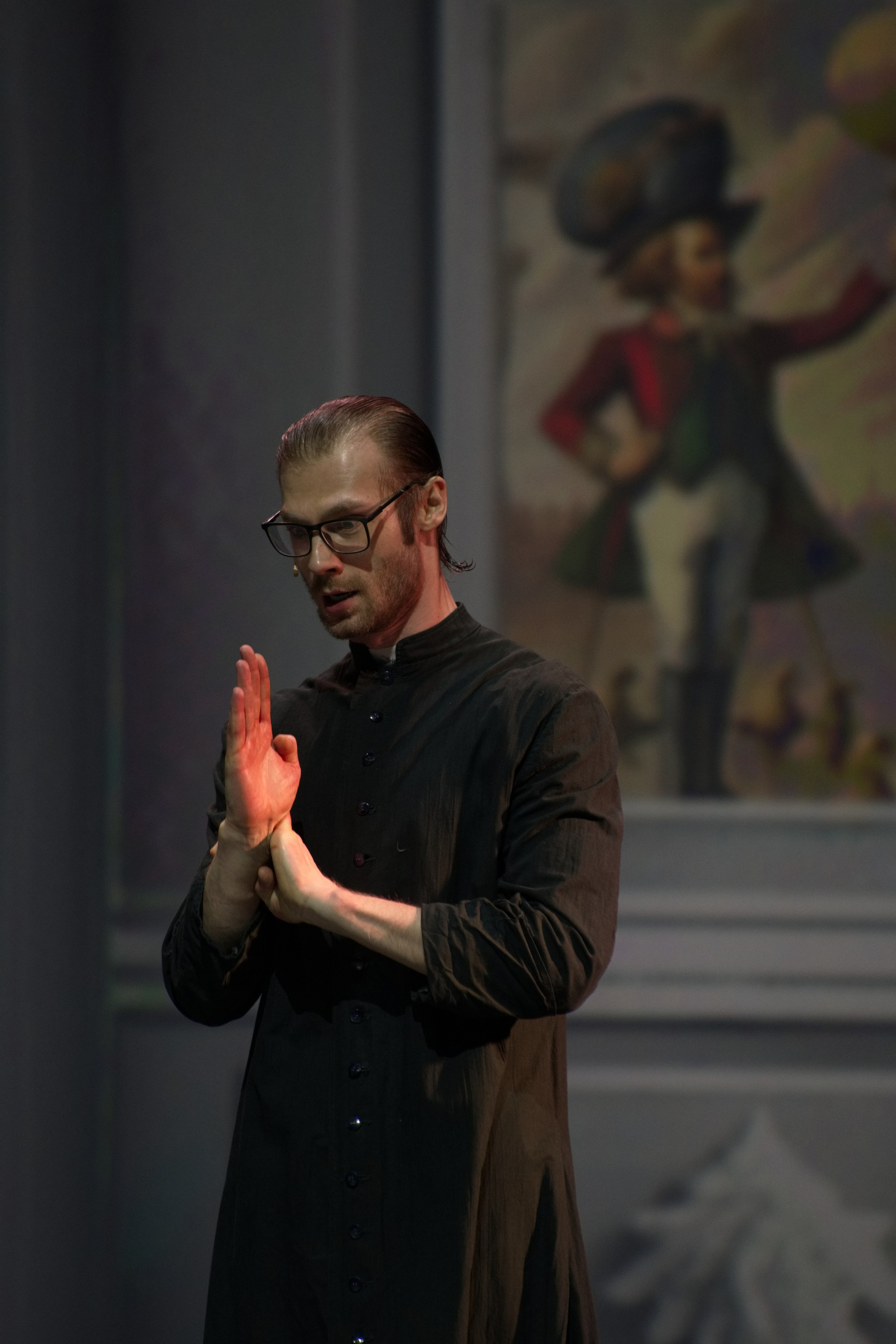 Театр И-Он, Мюнхгаузен. Семейный и детский фотограф Антон Зорин