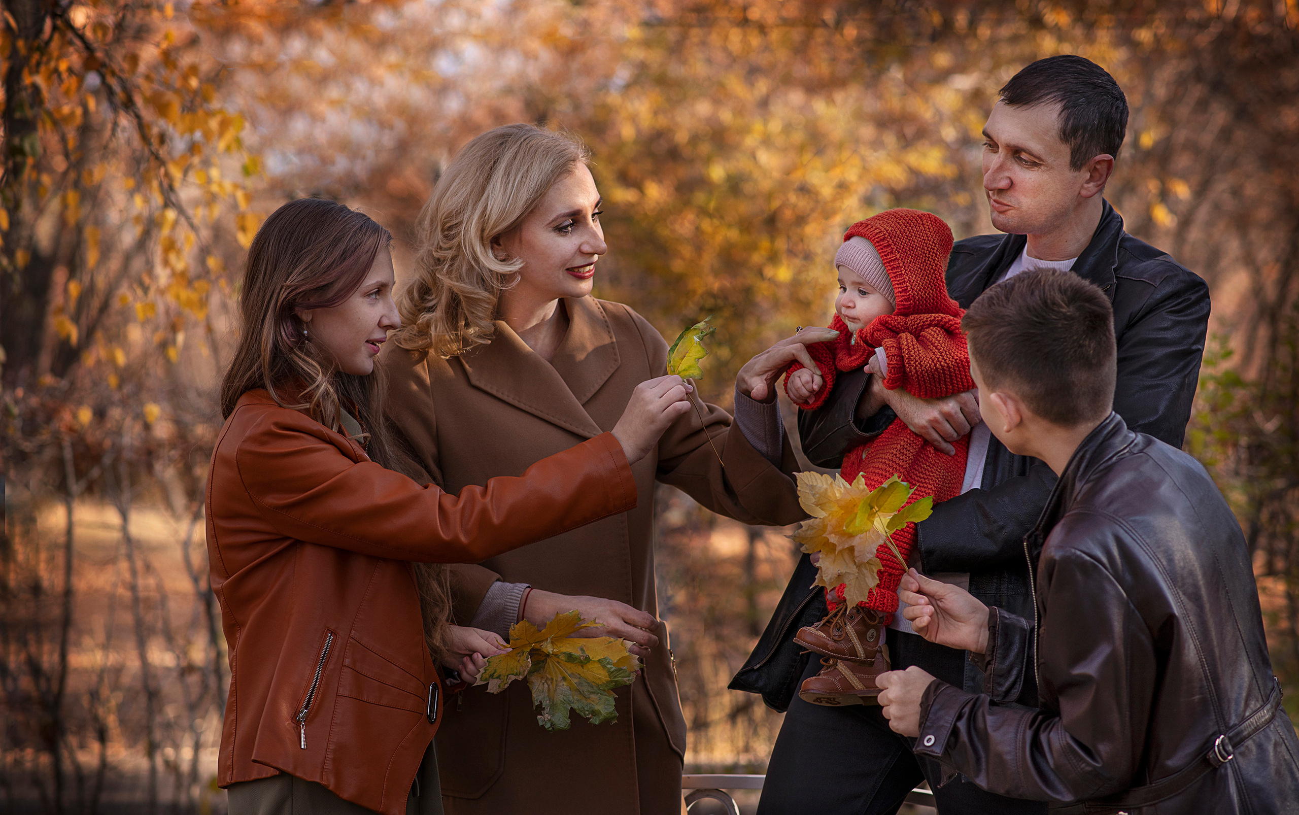 Ксения, Илья, Валерия, Ярослав и Маргарита. Женский, семейный и контент-фотограф в Оренбурге Анна Соловых