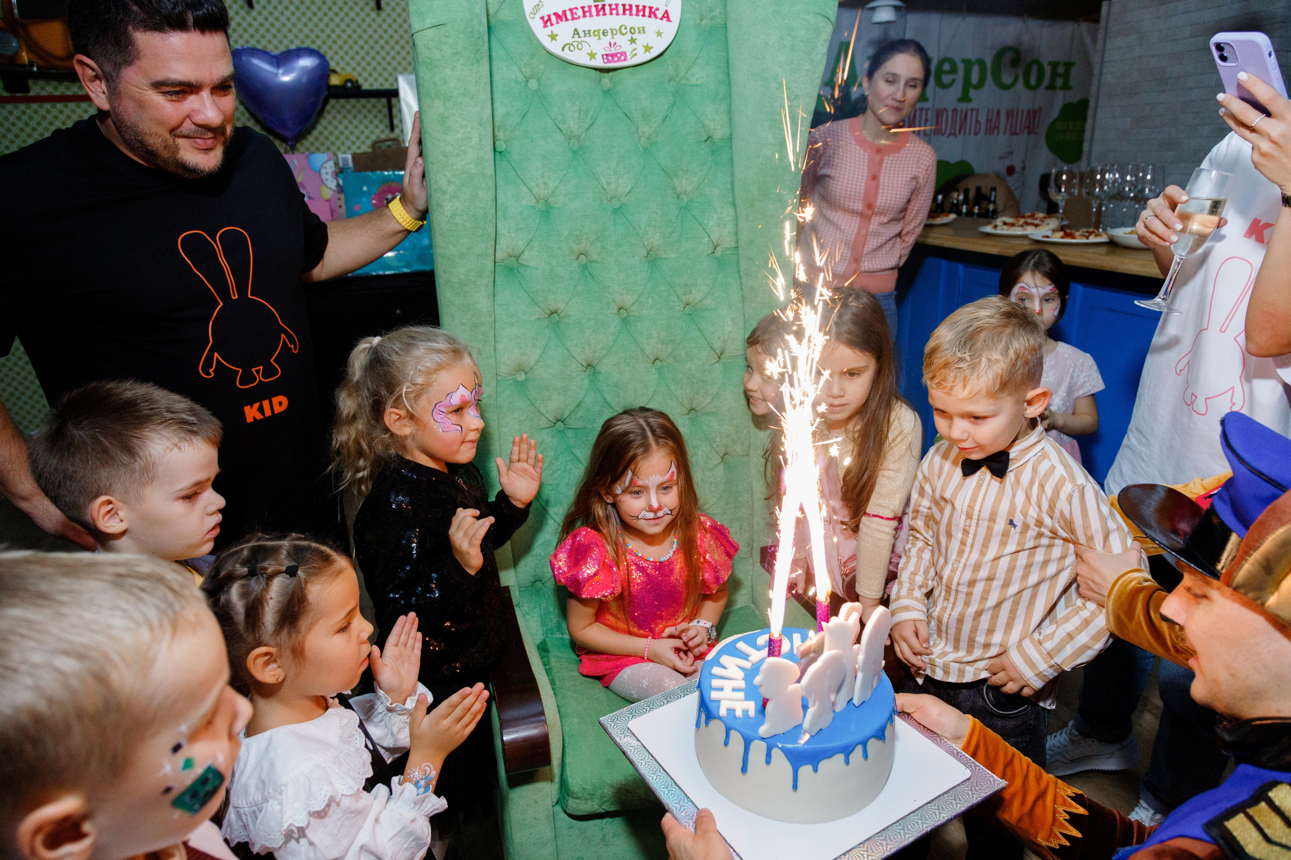 День рождения Кристиночки в ресторане Андерсон. Фотограф Александра Сыщенко