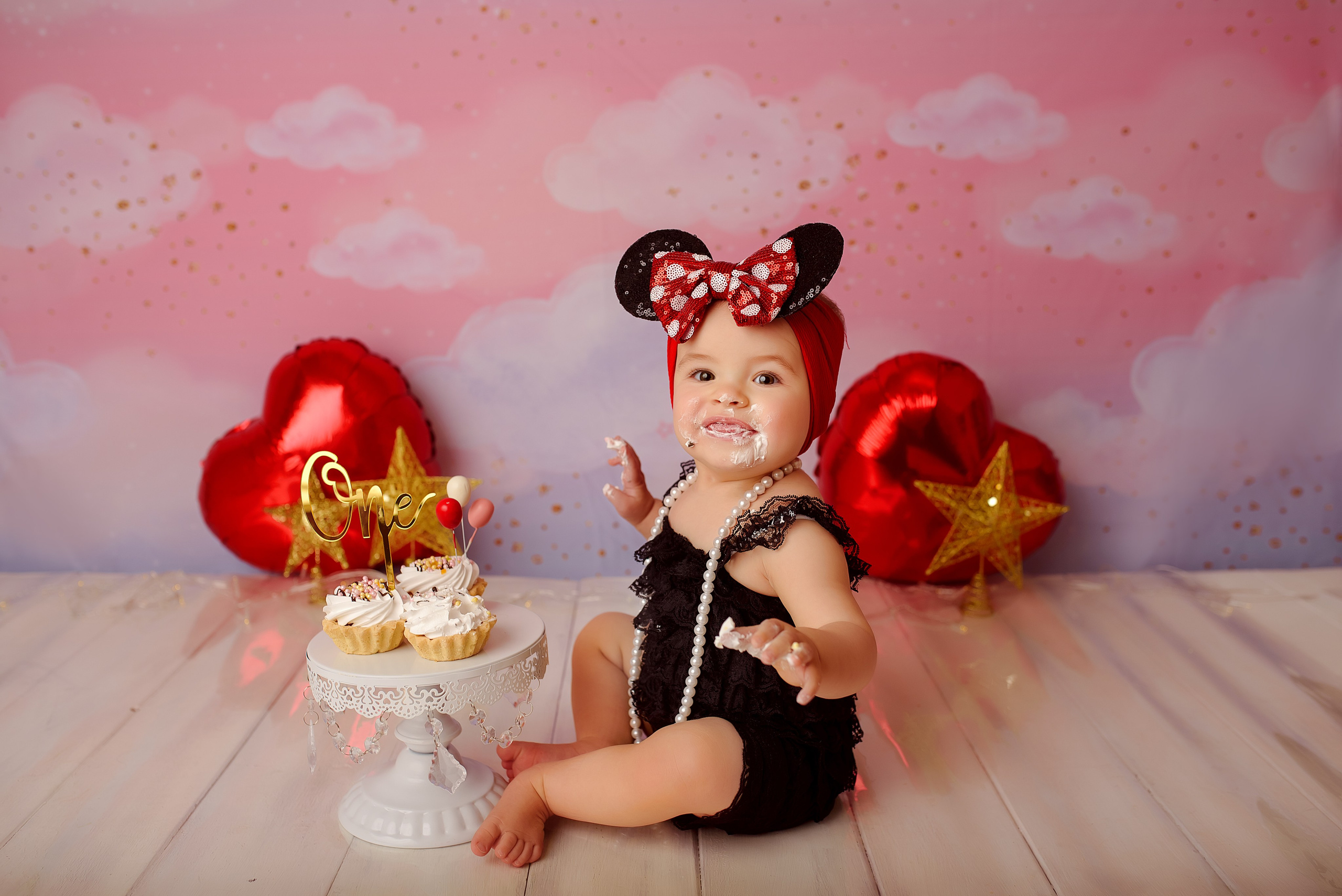 Крушение тортика. Фотограф беременности и новорожденных в Рязани