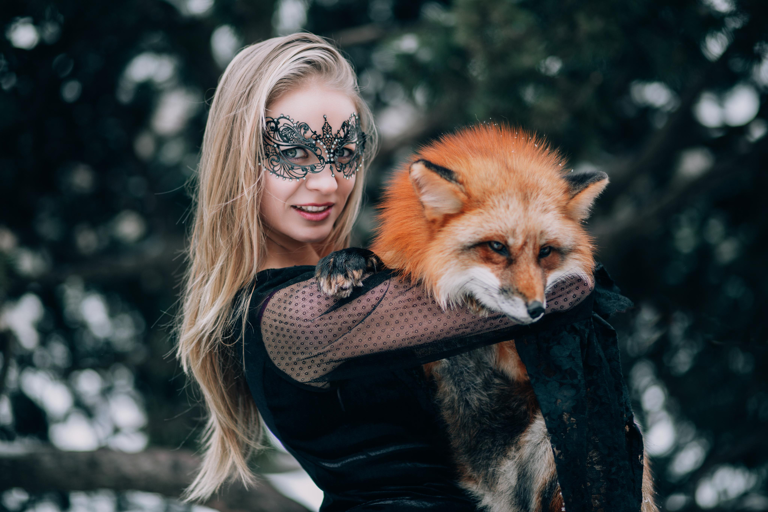 Юлия. Фотопроект "Сказки с лисичкой"