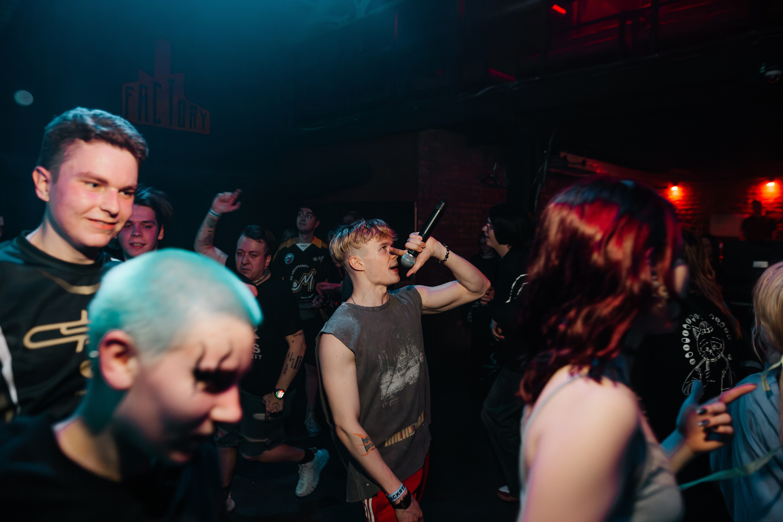 Хрися и Hotzzen. Factory 3. 18.04.2025. Главная