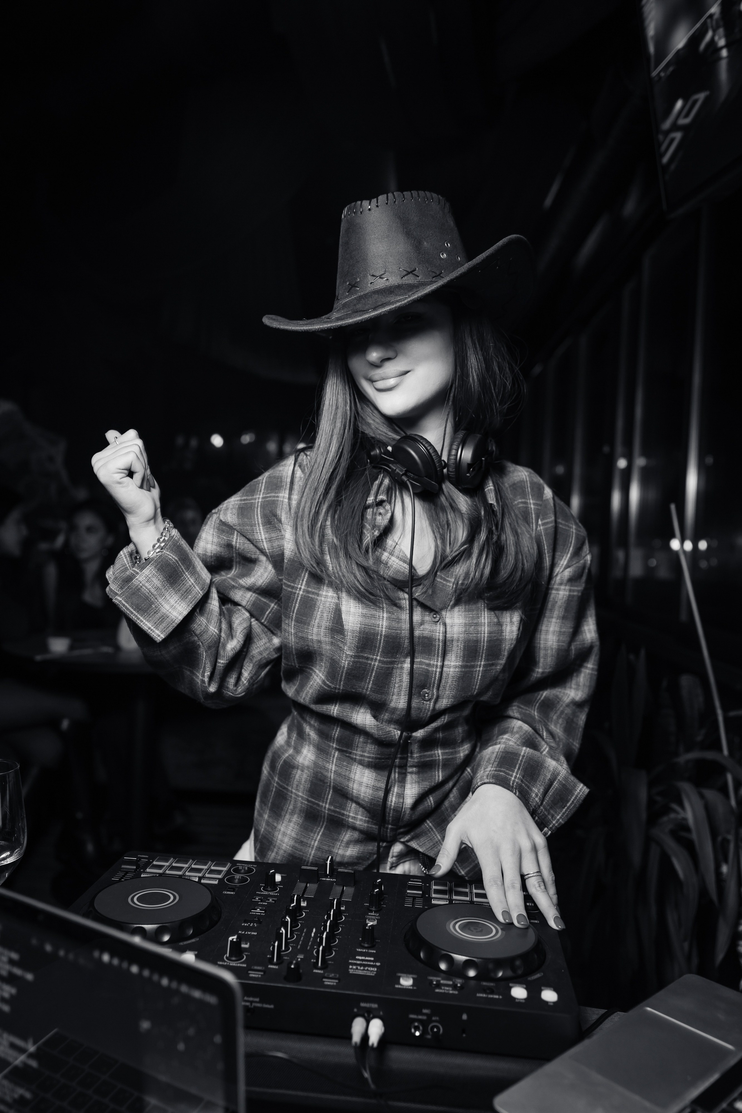 Events. Событийный и портретный фотограф в Москве — Адам Черноуски