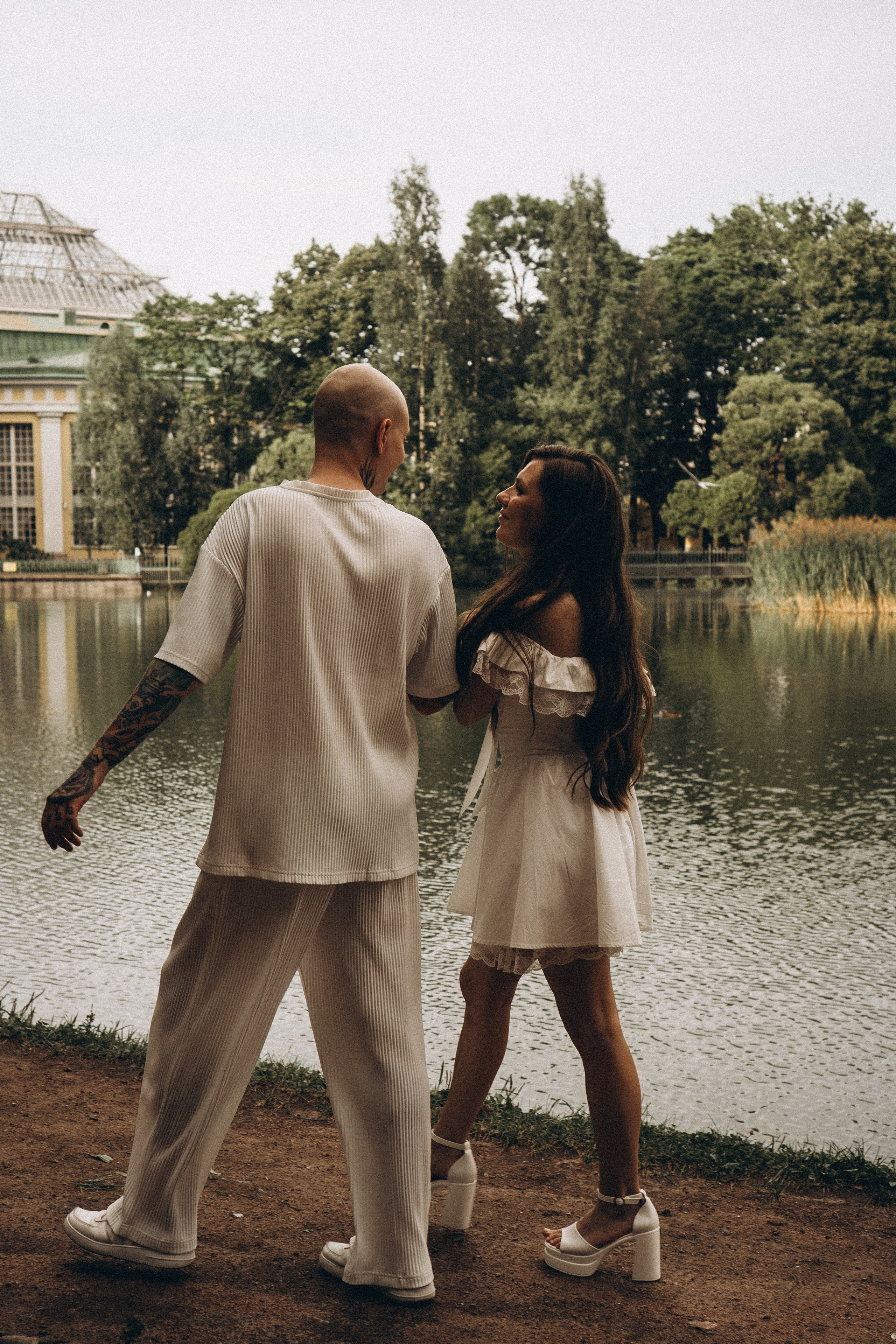 СВАДЕБНАЯ ПРОГУЛКА ПО ТАВРИЧЕСКОМУ САДУ И НЕВСКОЙ РАТУШЕ. Профессиональный фотограф, Санкт-Петербург — Виктория Богомолова