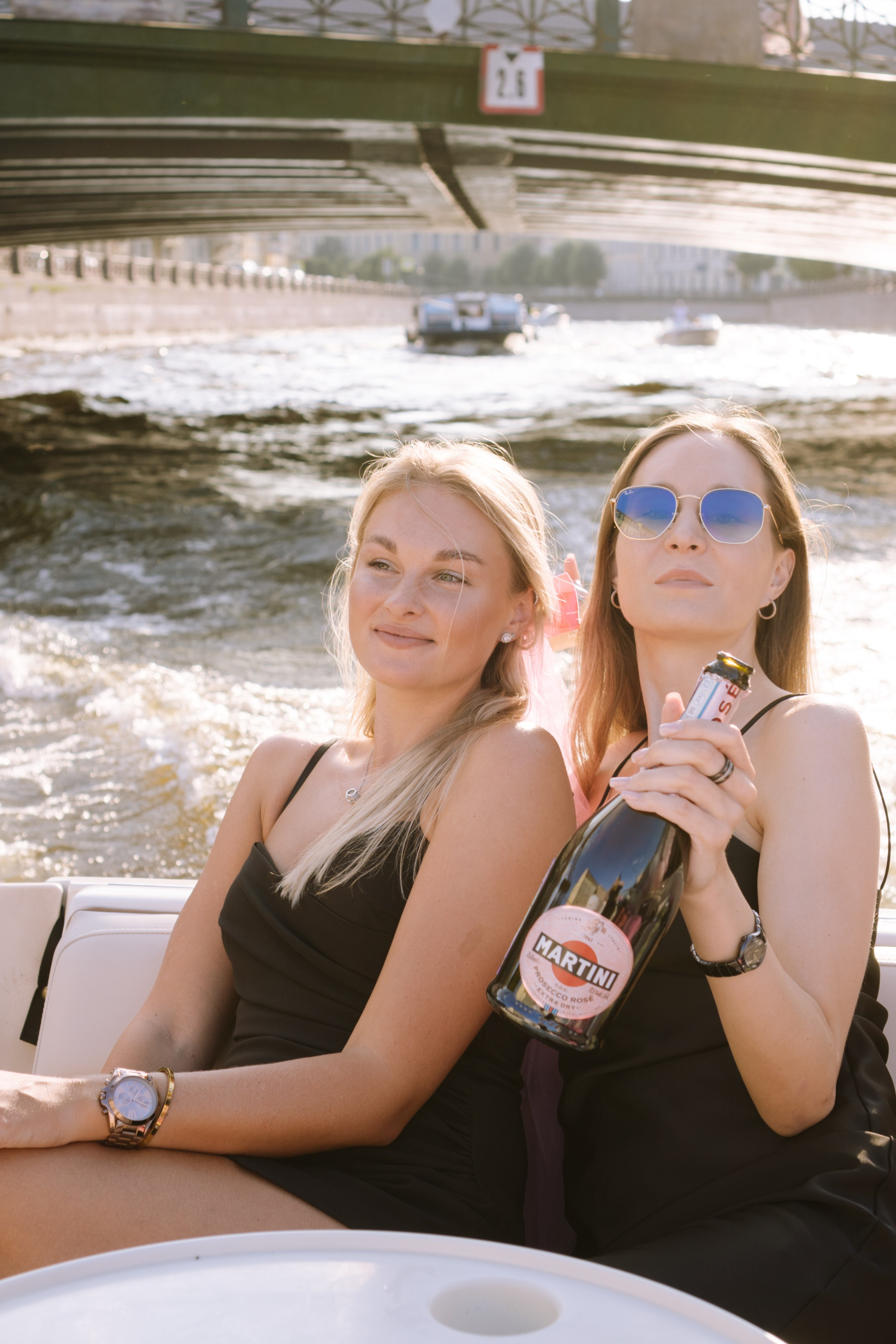 ДЕВИЧНИК НА КАТЕРЕ. Профессиональный фотограф, Санкт-Петербург — Виктория Богомолова