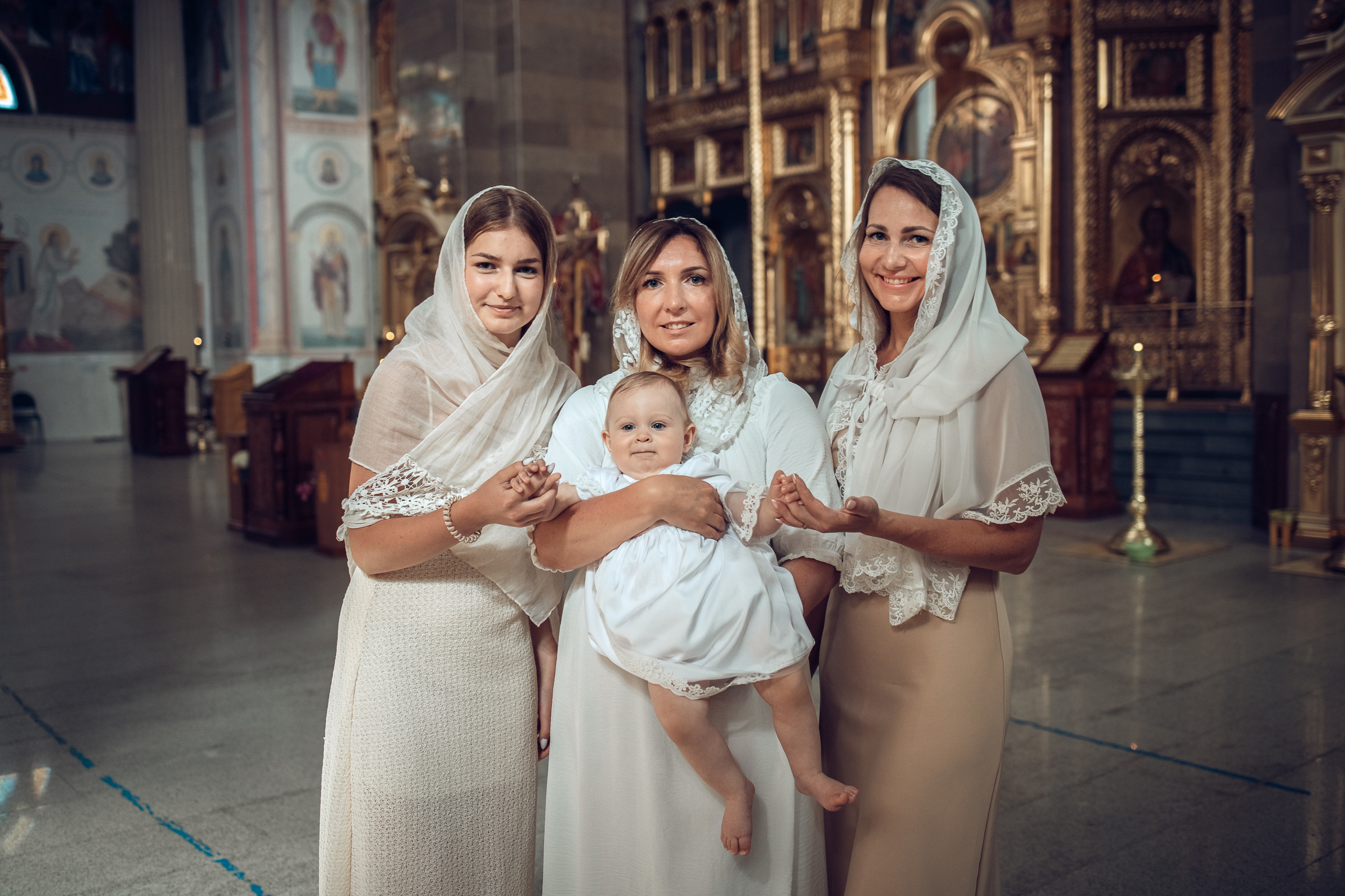 Таинство крещения Виктории. Фотограф на крещение и венчание в Самаре и Тольятти Елена Арди