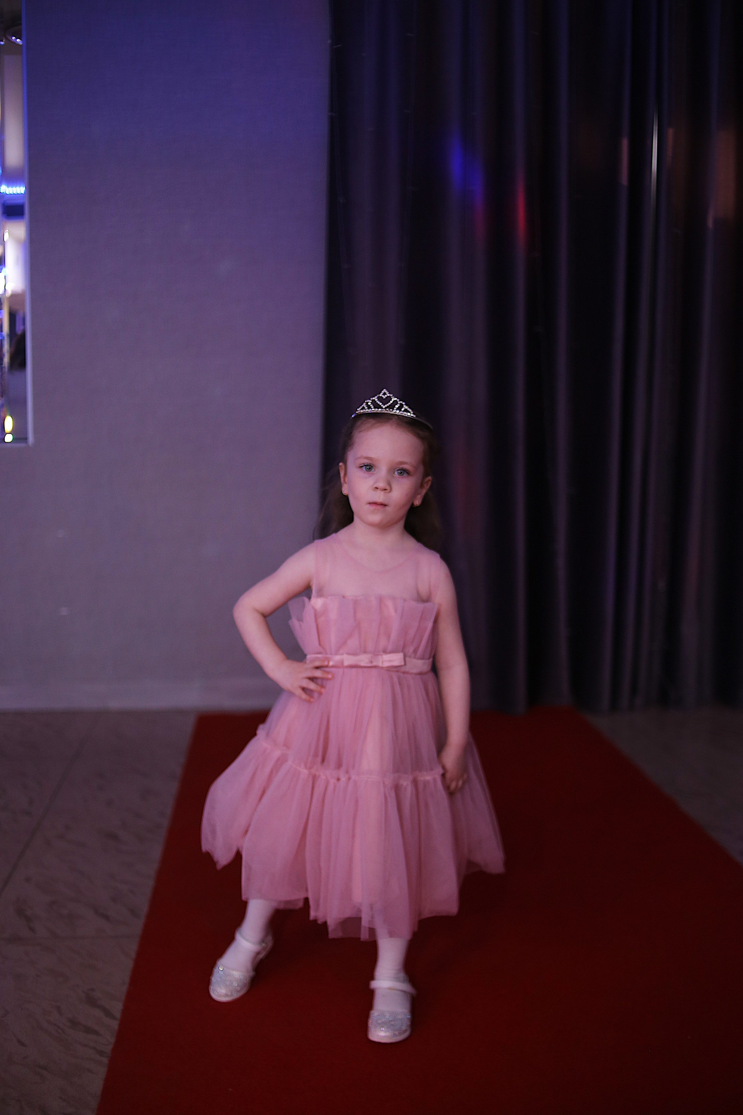 Школа моделей. Открытый урок. Фотограф Пирумян Анна. г. Сургут, г. Воронеж