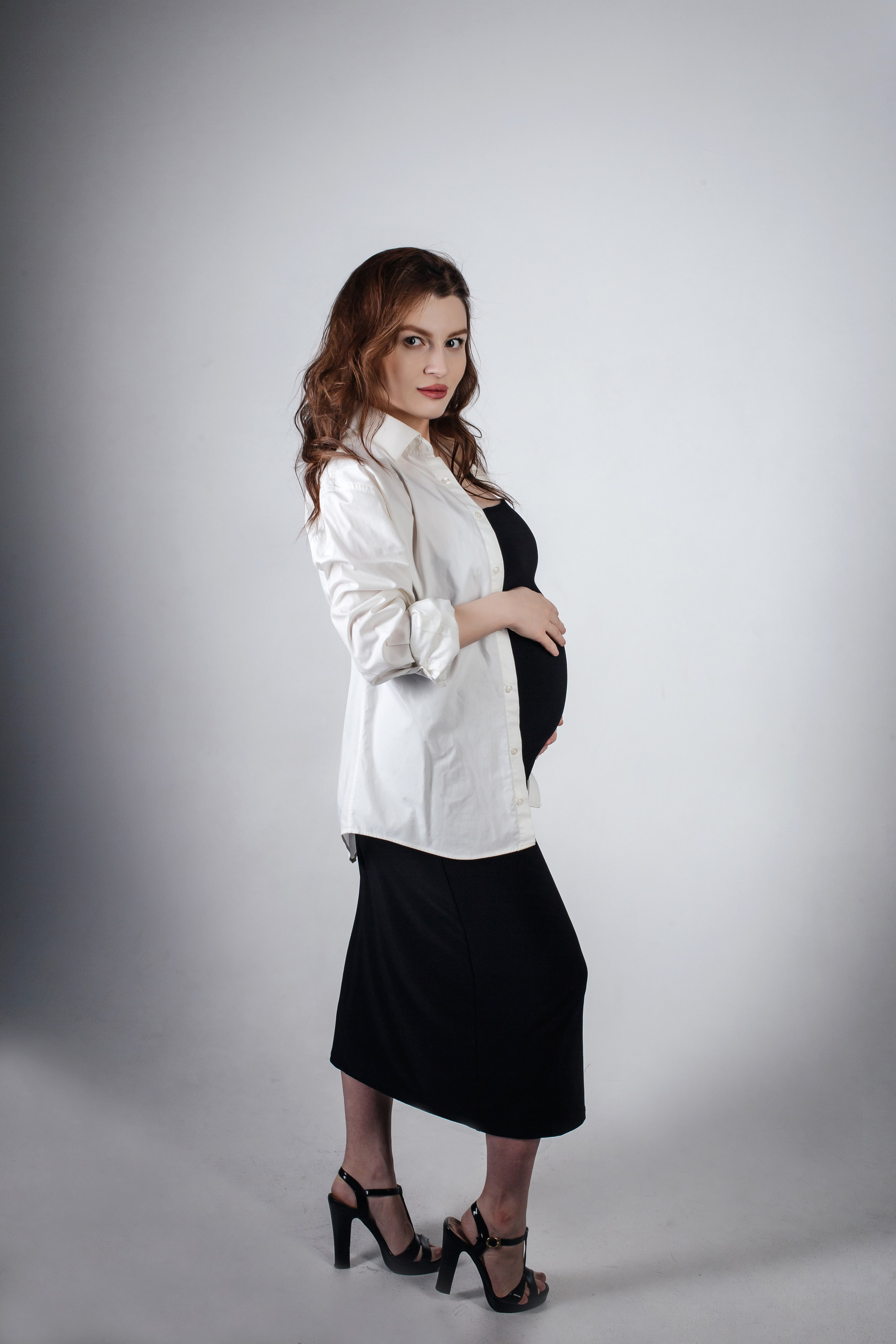 Елена и Саша фотосессия беременности. Женский фотограф в Оренбурге Ирина Заводчикова