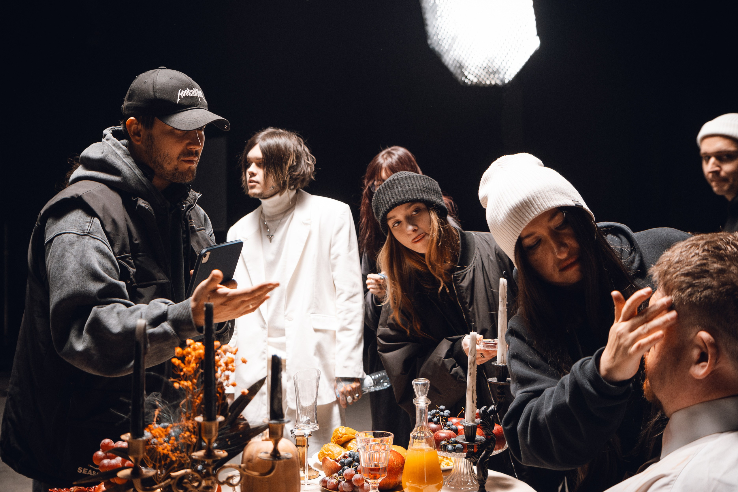 Бэкстеджи. Фотограф Егор Огородов