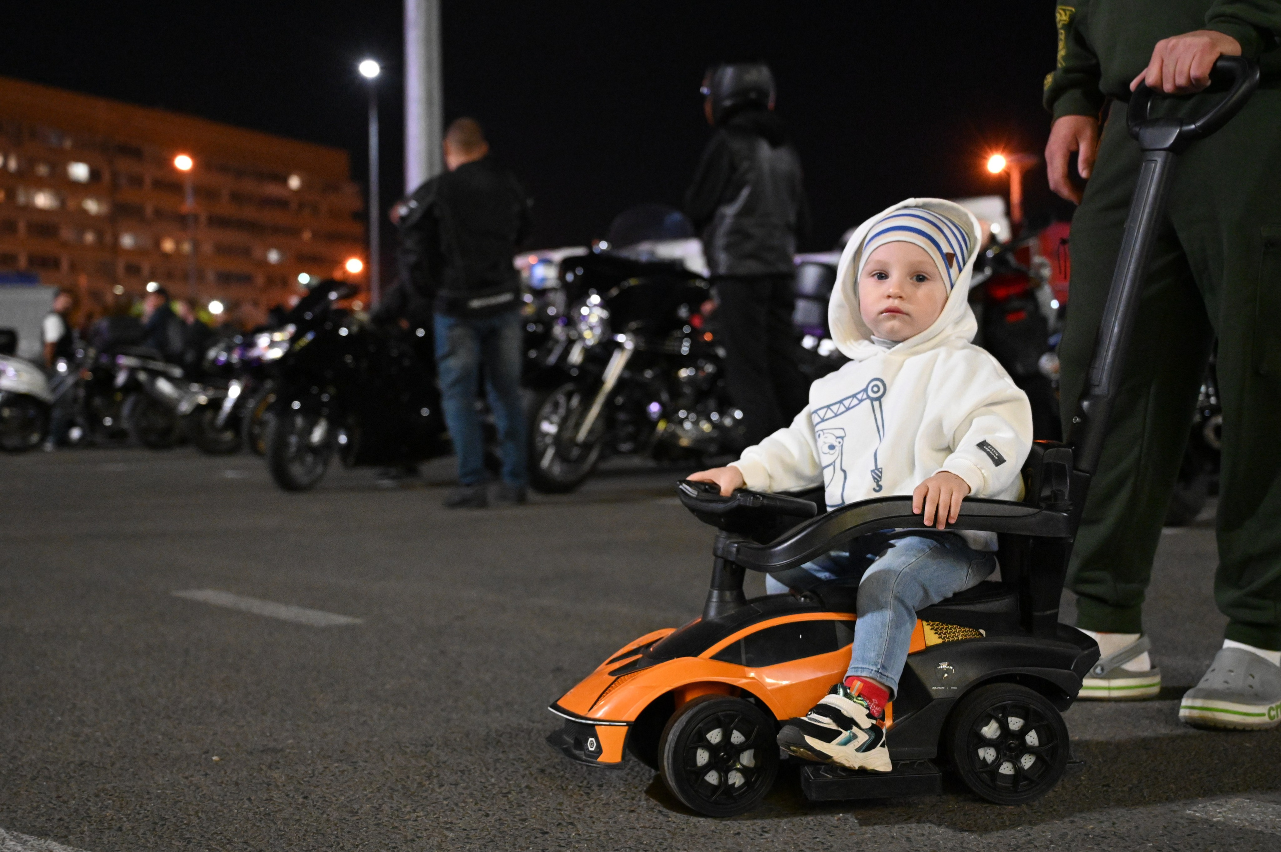 Моточетверг. Контакты