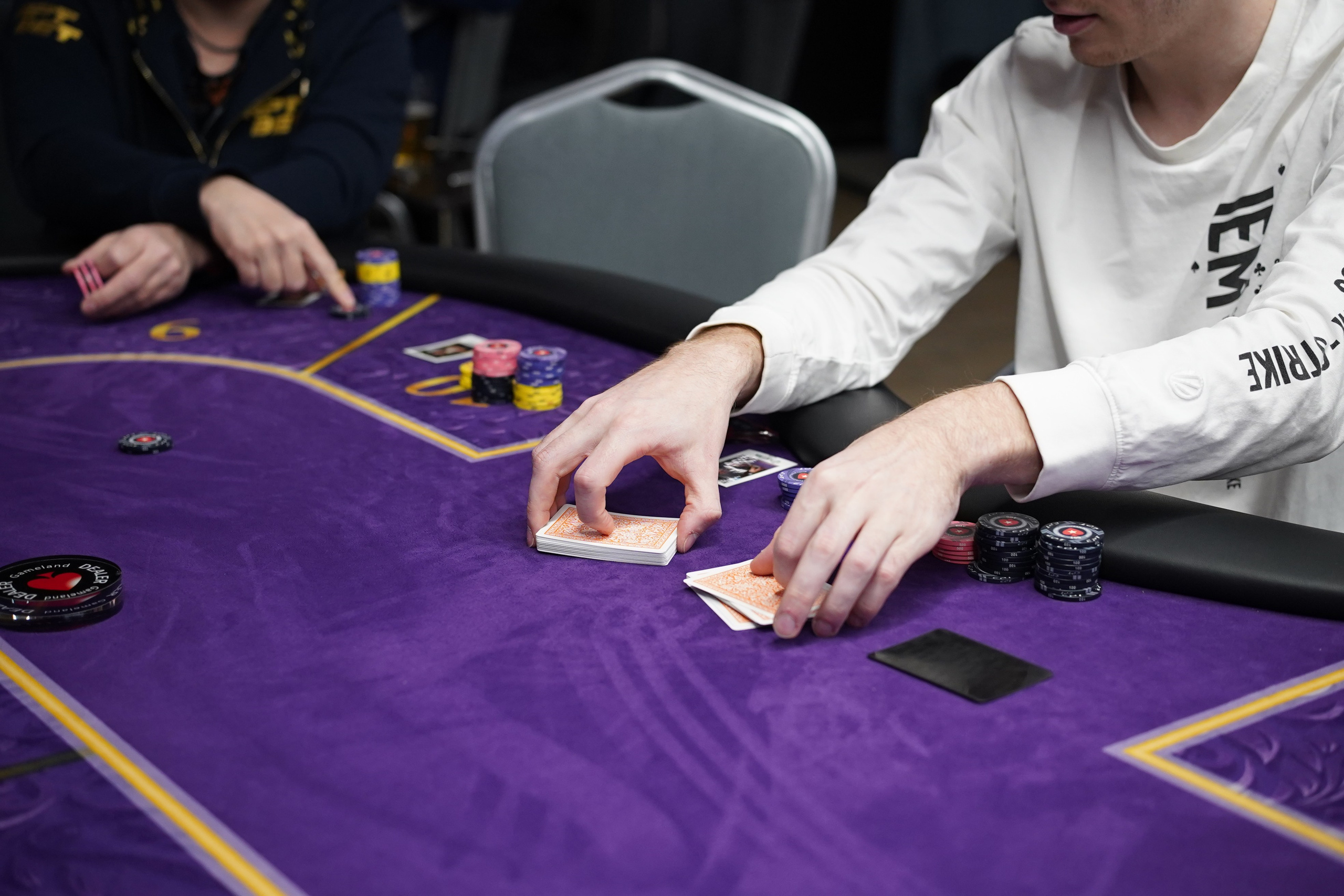 Покер. Фотограф