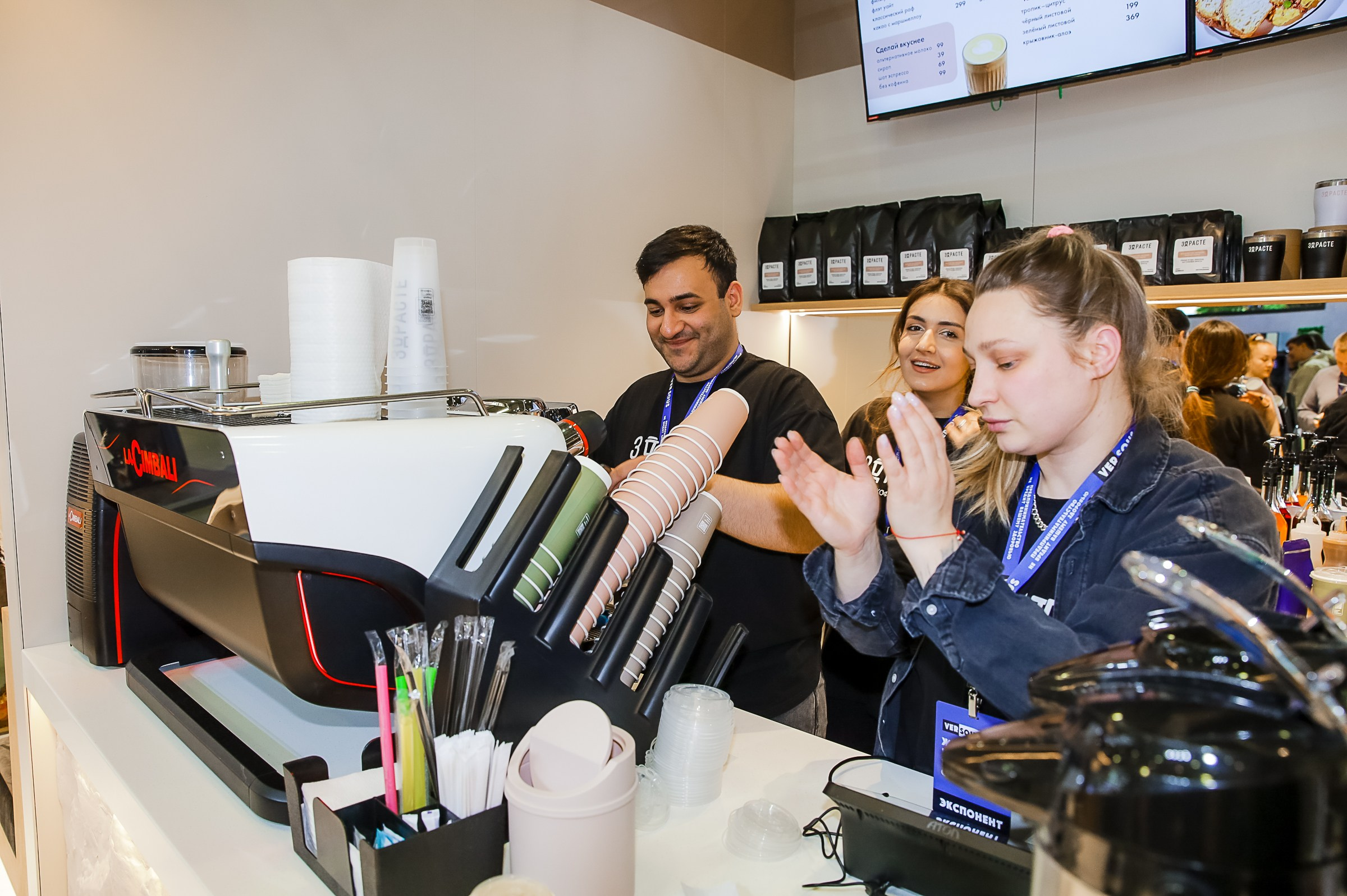 VERSOUS. ЭКСПОЦЕНТР. ЗДРАСТЕ. Фотограф в Москве Ольга Колесникова