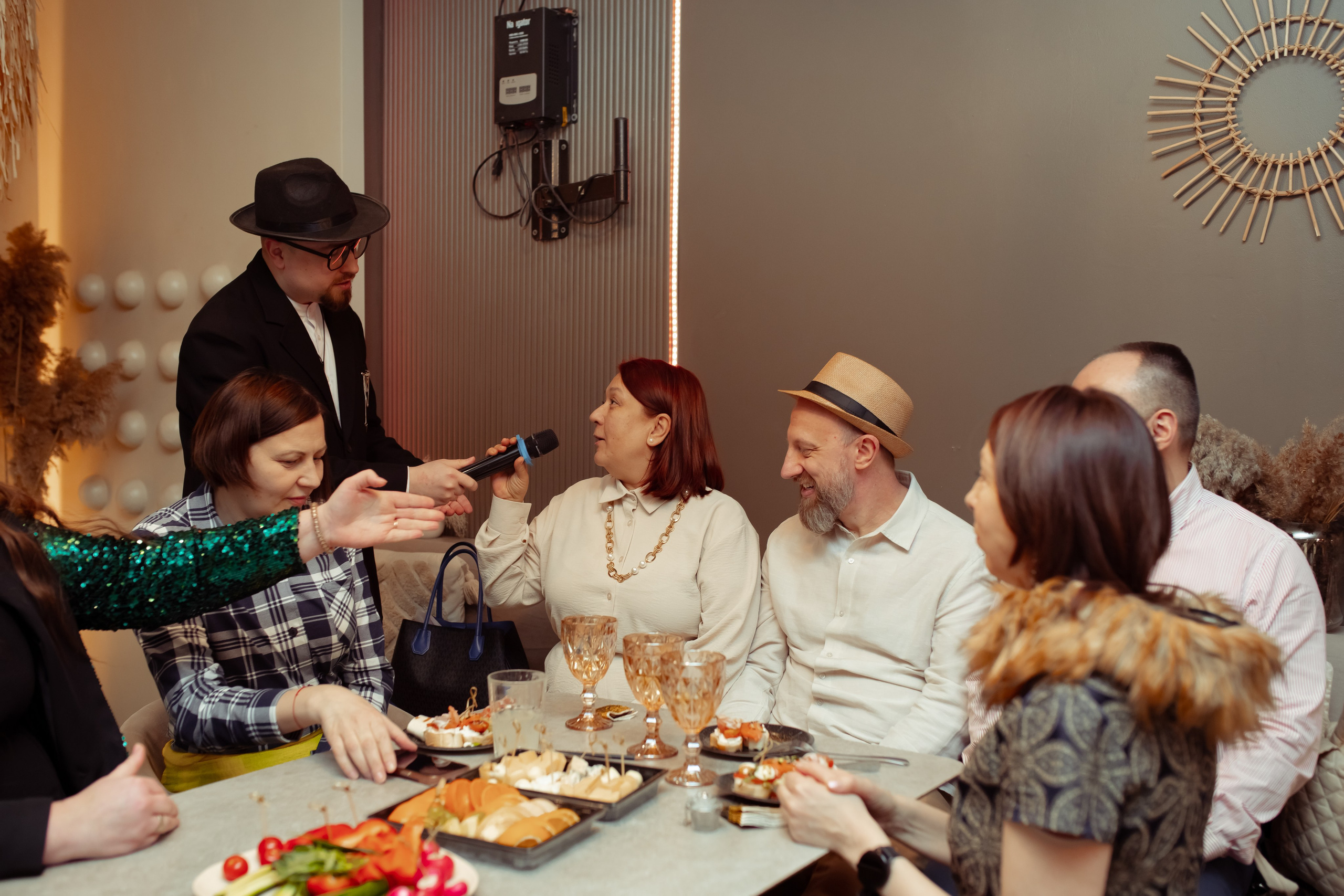 Юбилей Анны в стиле Гайдая. Семейный и детский фотограф в Москве Дорогова Екатерина