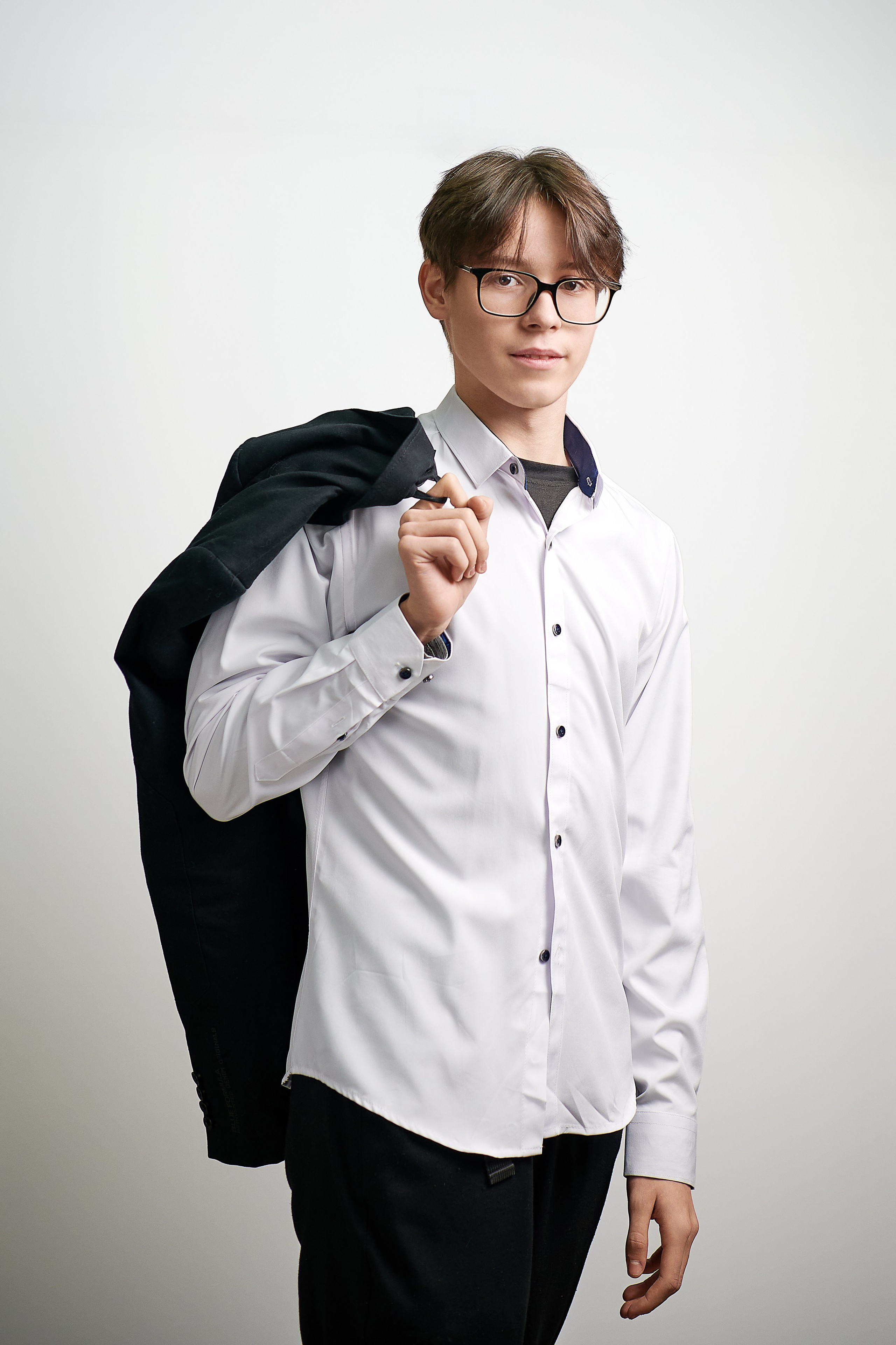 Выпускные альбомы. 9-й класс. Ольга Чёкотова (Фотограф Кострома)