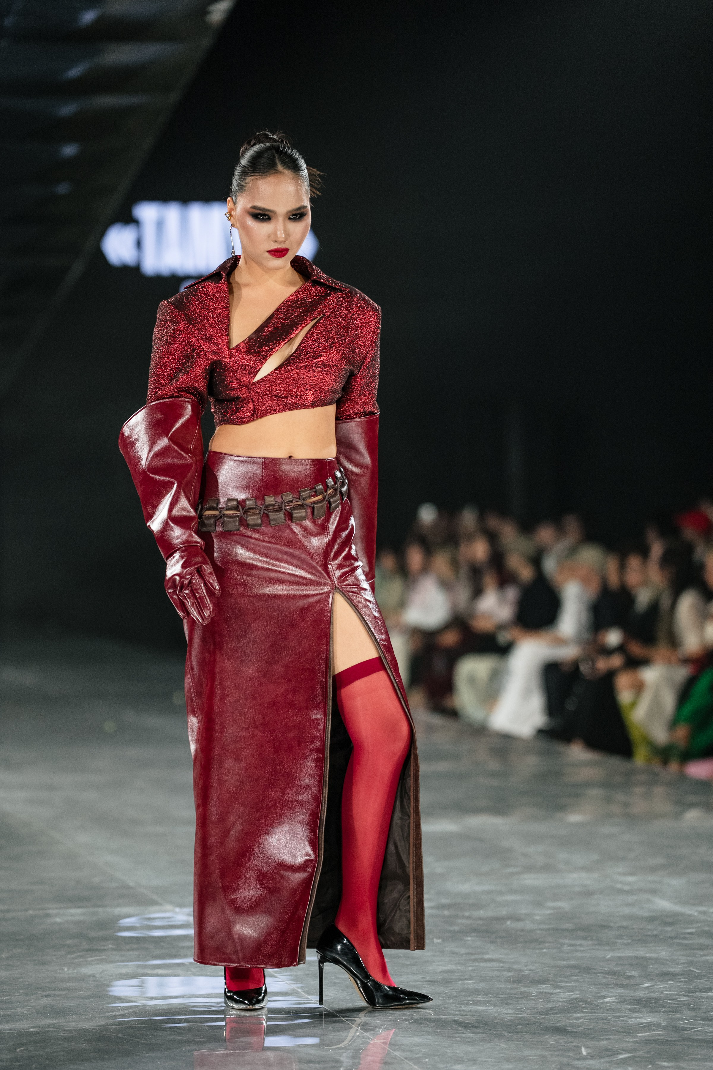 Visa Fashion Week SAKH. Сайт Алматинского НЮ АРТ, будуар и фэшн фотографа Дениса Карпенко