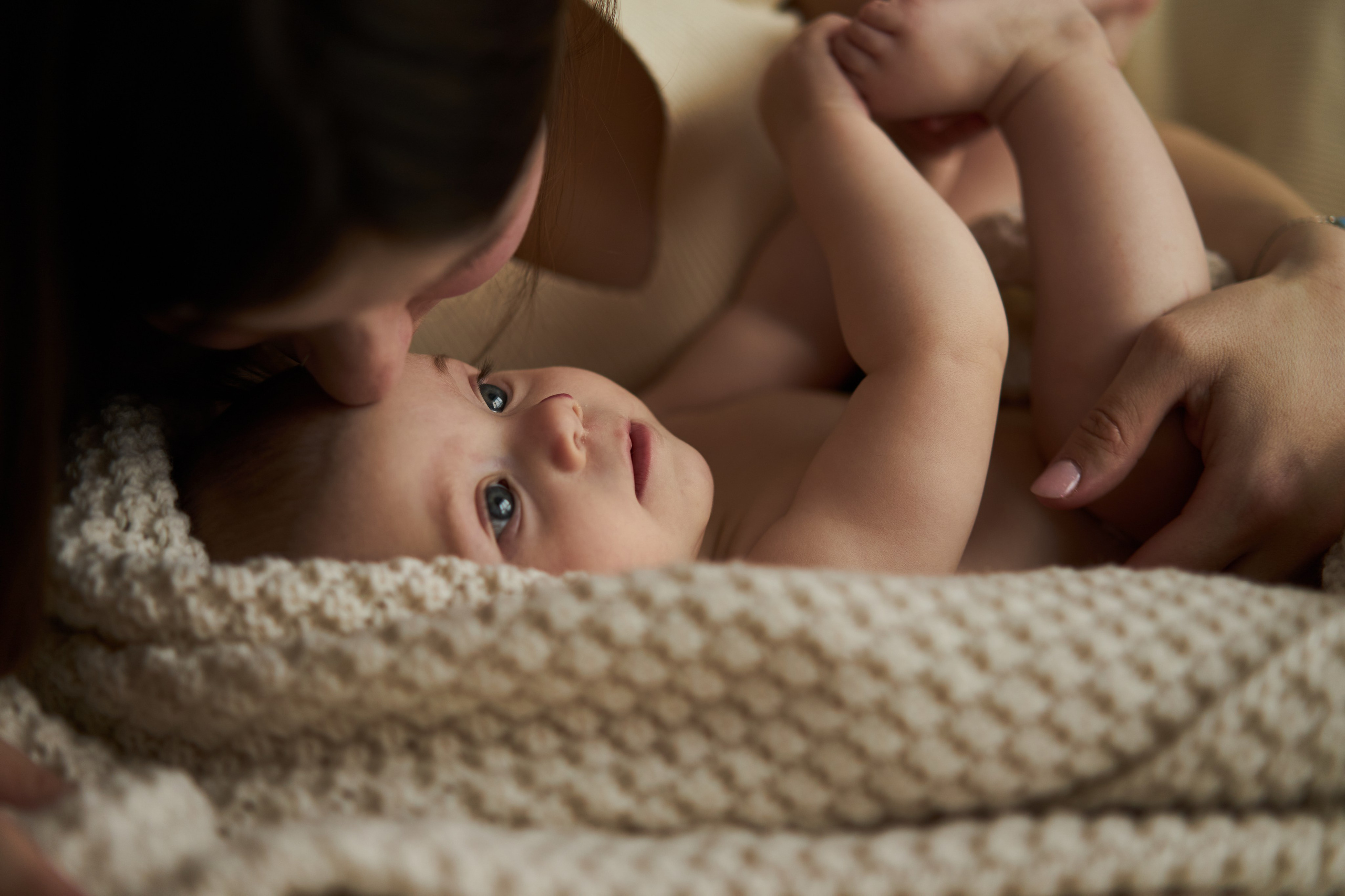 Семейная фотосессия дома. Фотограф Екатеринбург Кокшарова Александра
