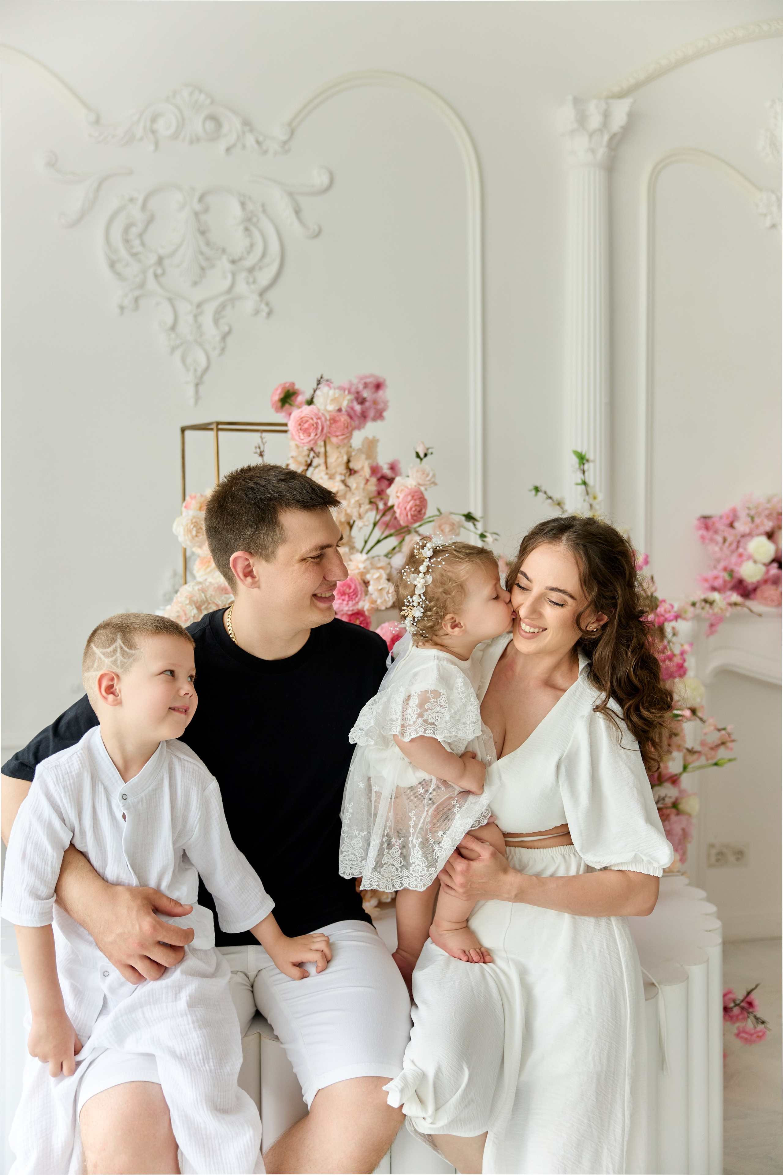 Евочка и родители 1 годик. Kharchenkotatianaweddingphoto
