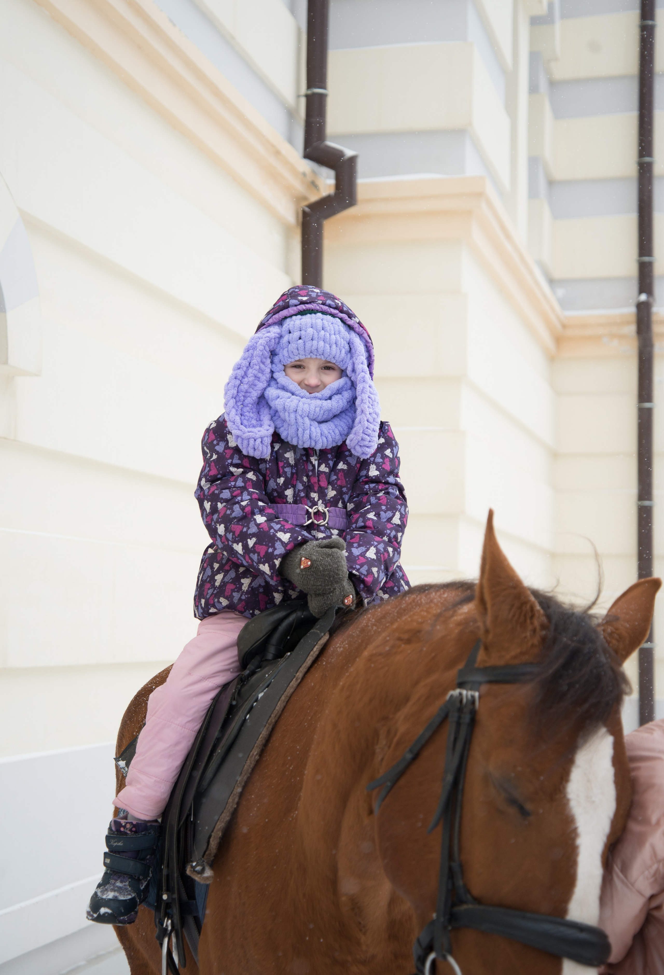 Масленица у Храма Спиридона. Конный фотограф в Саратове Юлия Иванова