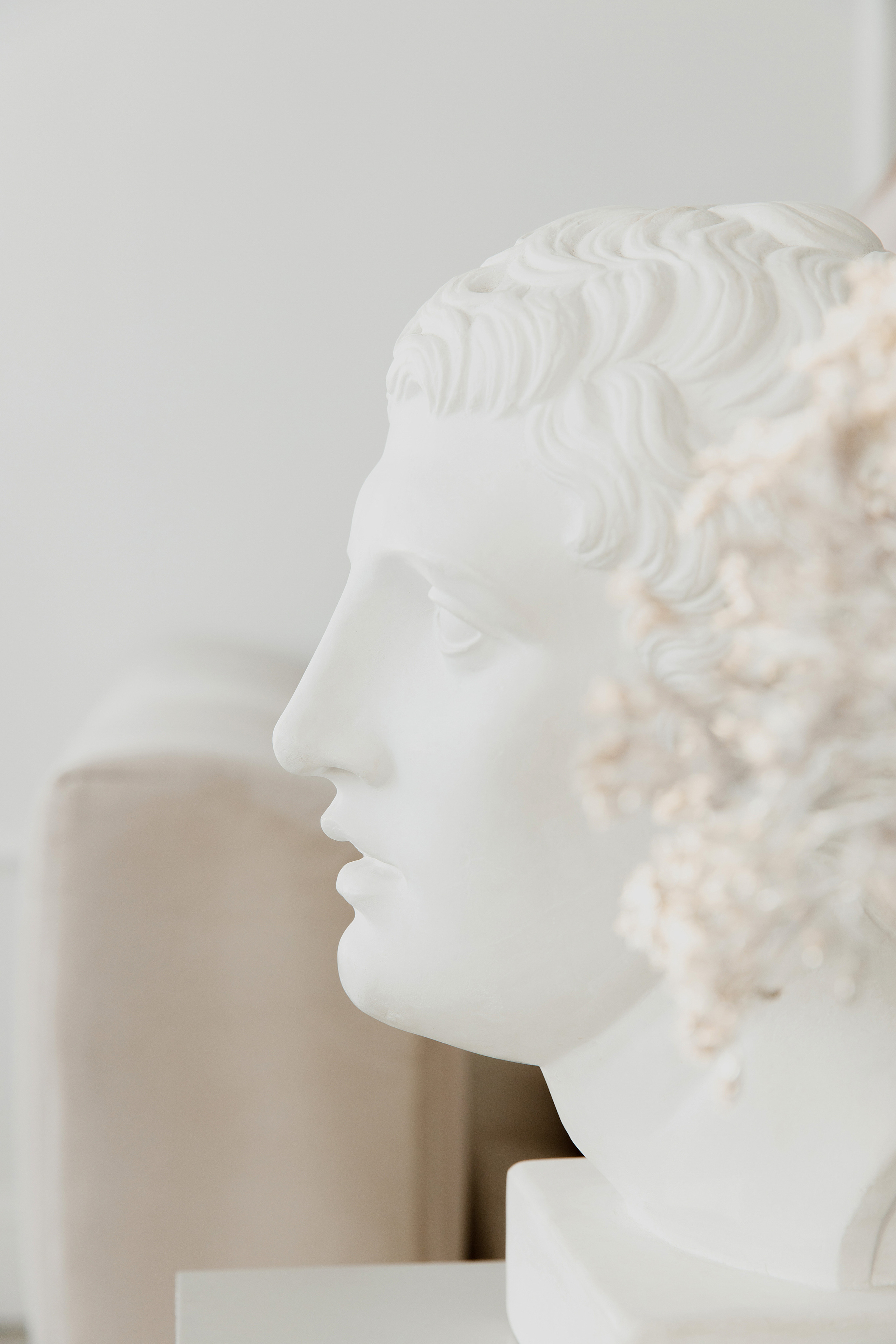 Косметолог Dr.Young. Свадебный и семейный фотограф  во Владивостоке Ольга Украинец