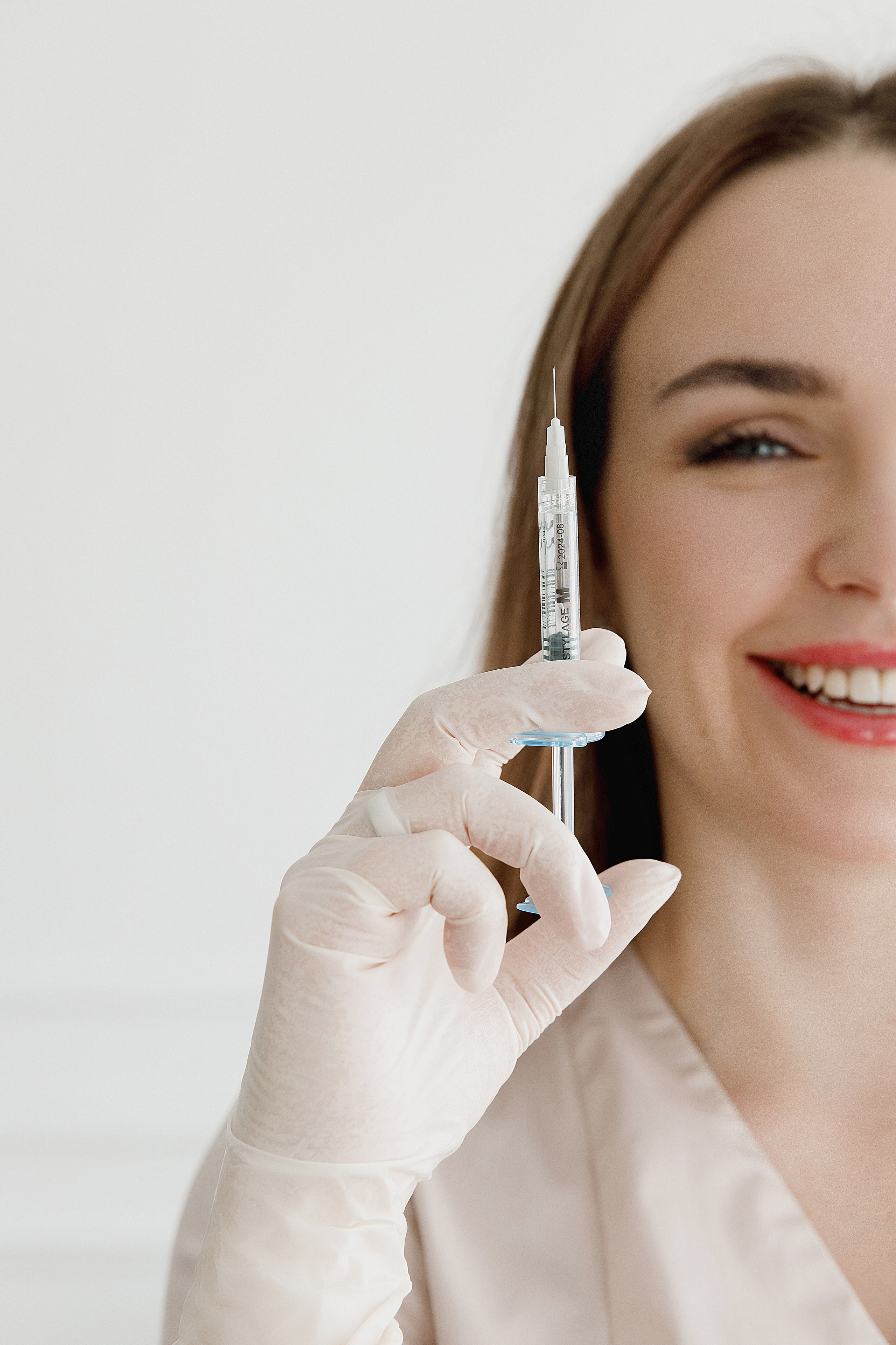 Косметолог Dr.Young. Свадебный и семейный фотограф  во Владивостоке Ольга Украинец