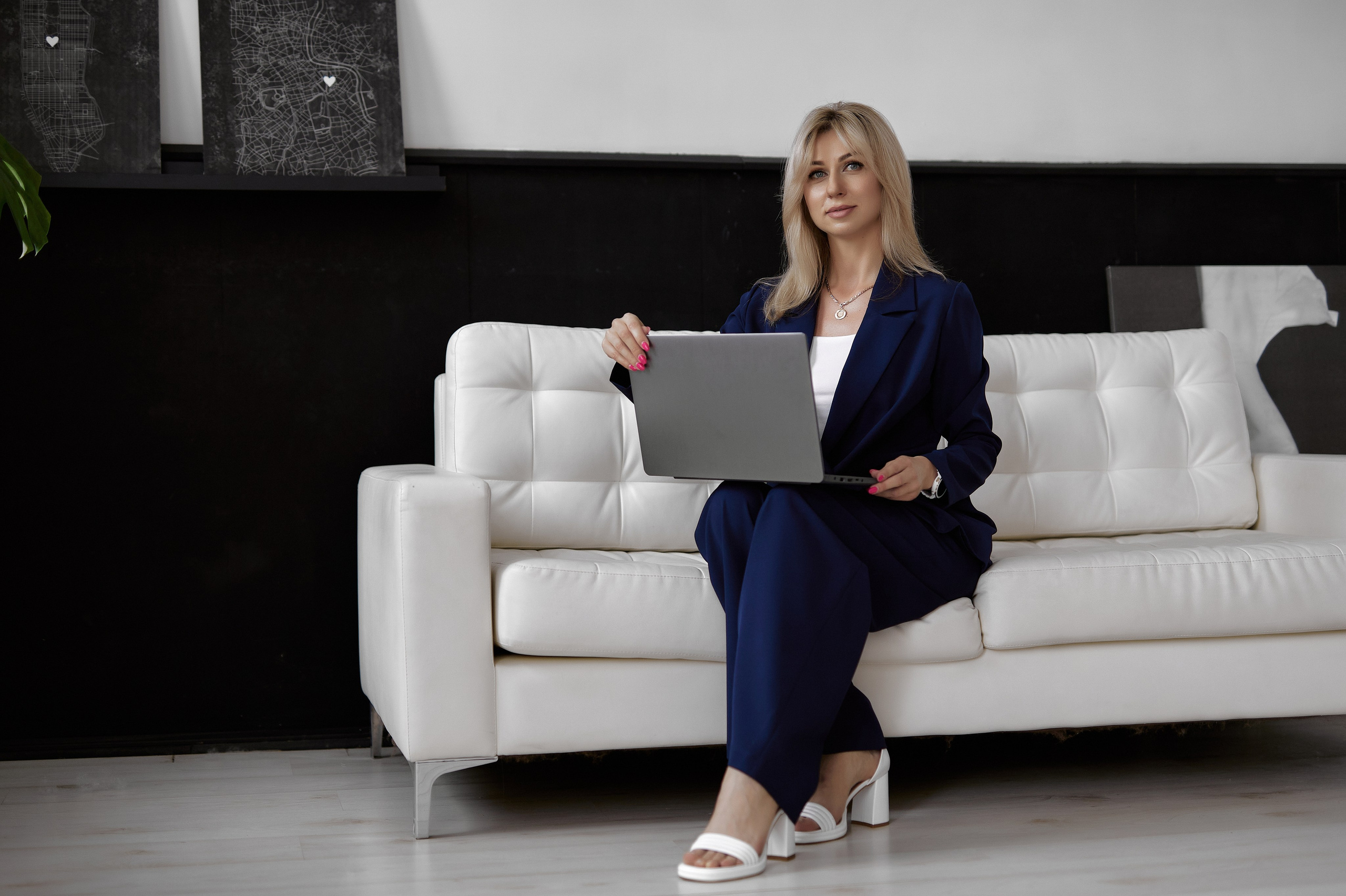 Фотостудии Барнаул. Свадебный репортажный и фуд фотограф в Барнауле Гайфулин Виталий