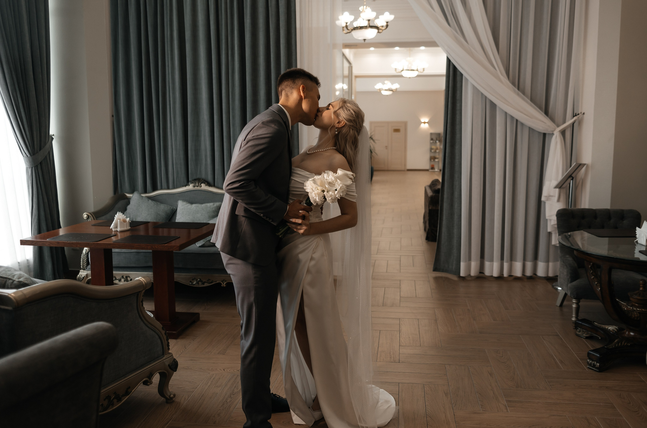 Николай & Анастасия | 10.08.24. Свадебный и семейный фотограф в Омске Евгения Хакимова