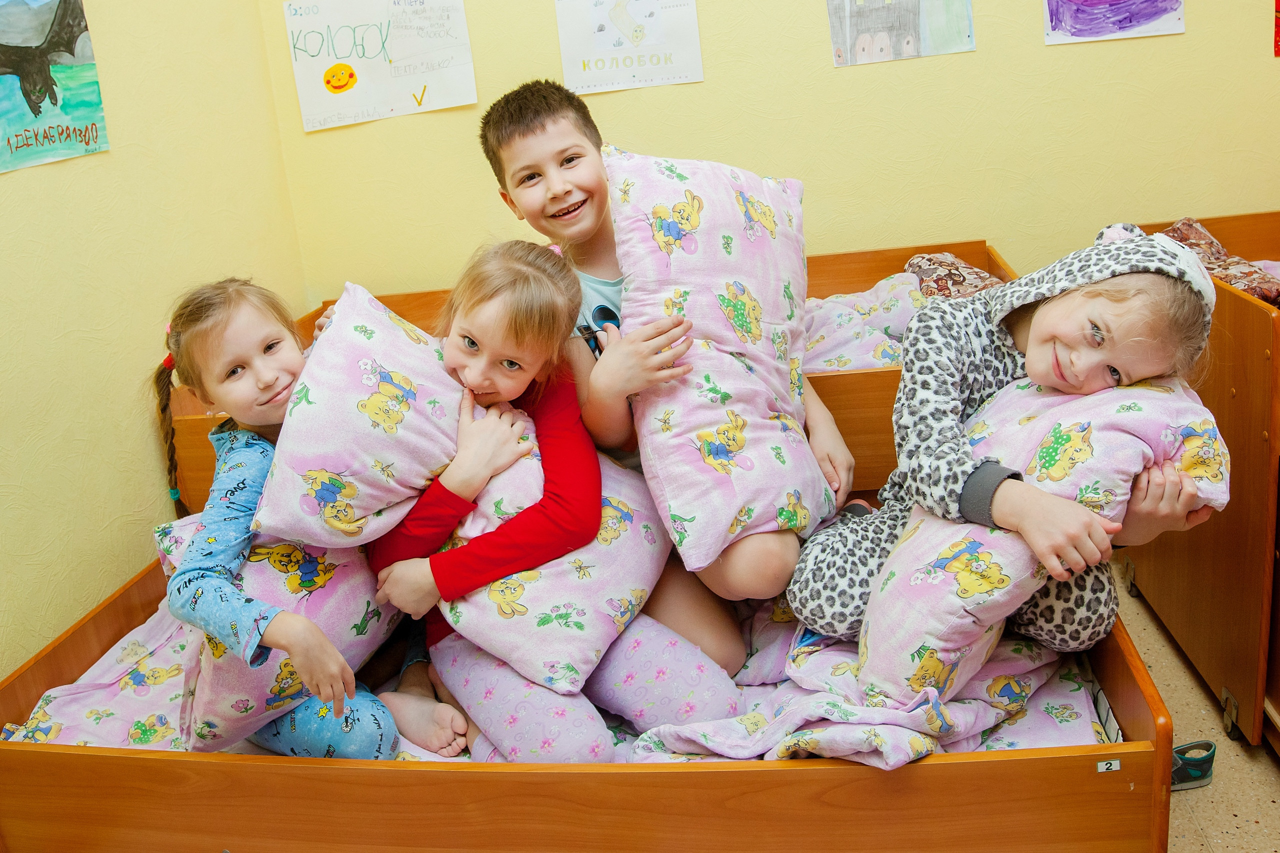 Спальня в детском саду. Свадебный, семейный, детский фотограф в Санкт-Петербурге