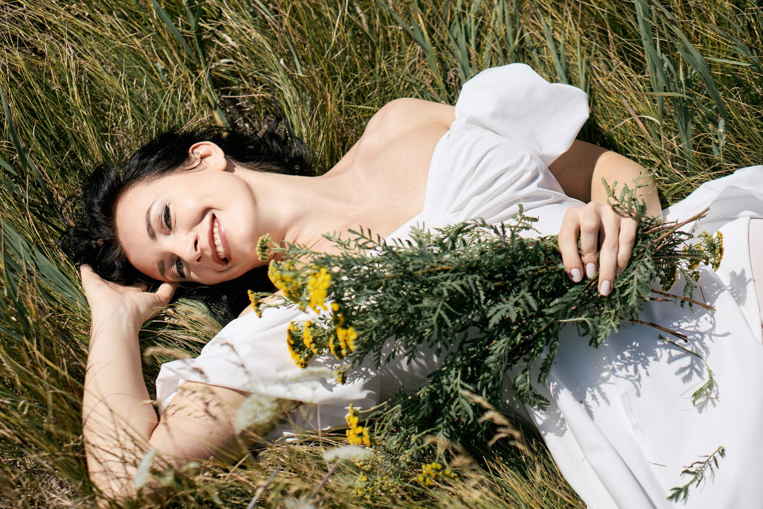 Юлия. Женщина в поле