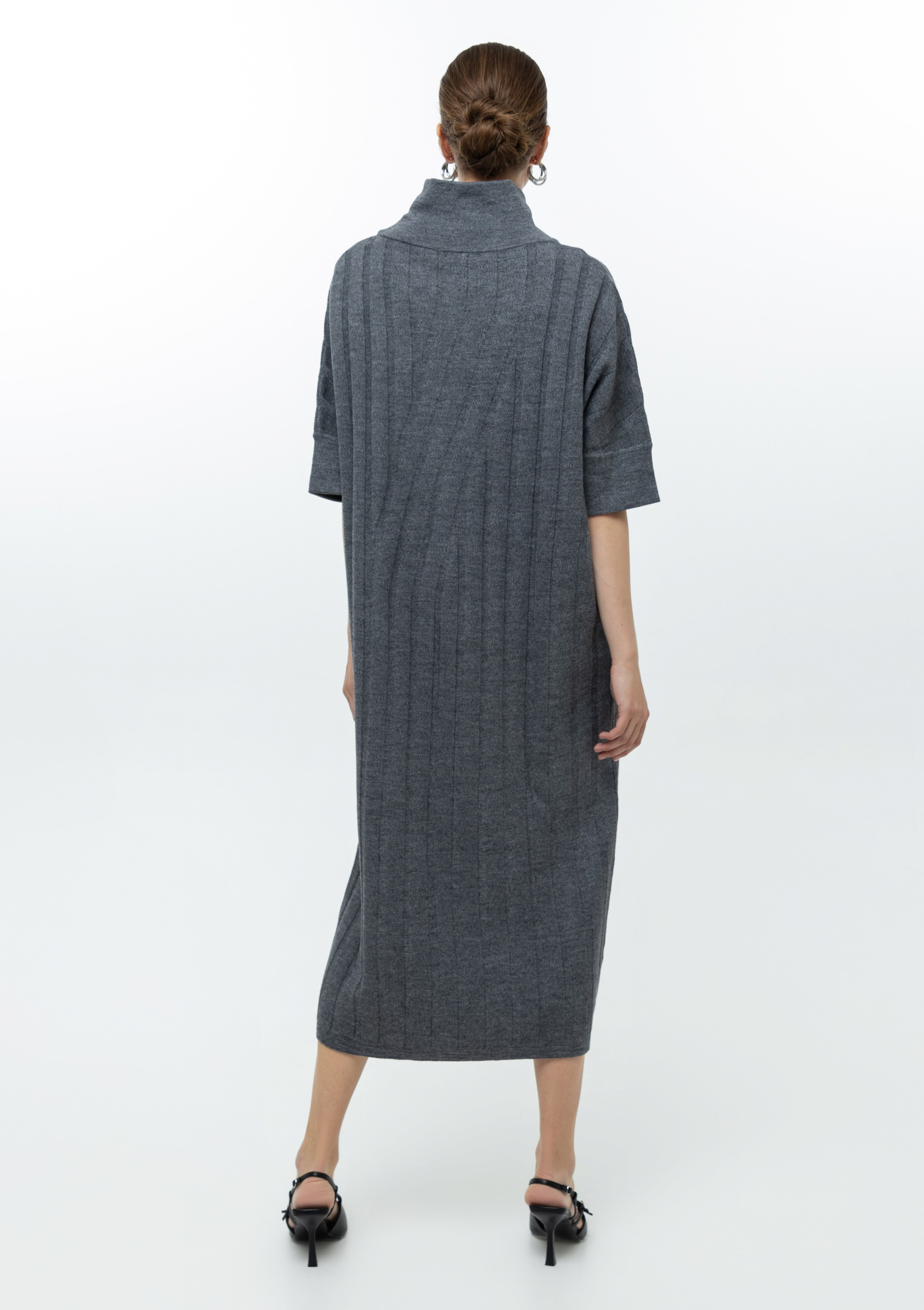 Каталог. Верхняя одежда + трикотаж бренда. 4ч,. Визажист для брендов, Фэшн продюсер Олеся Глушкова