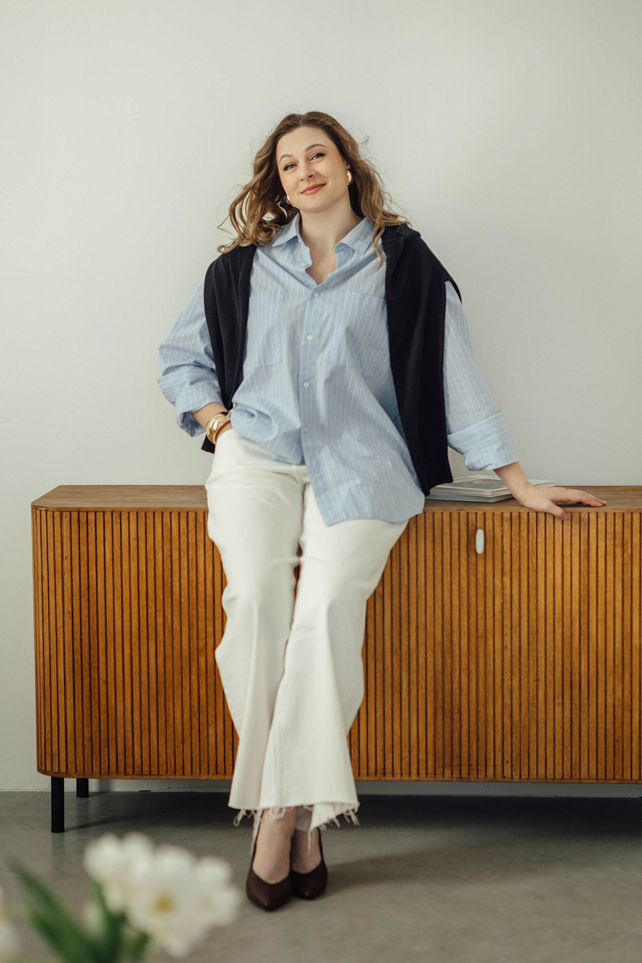 Леся, Lighstudio