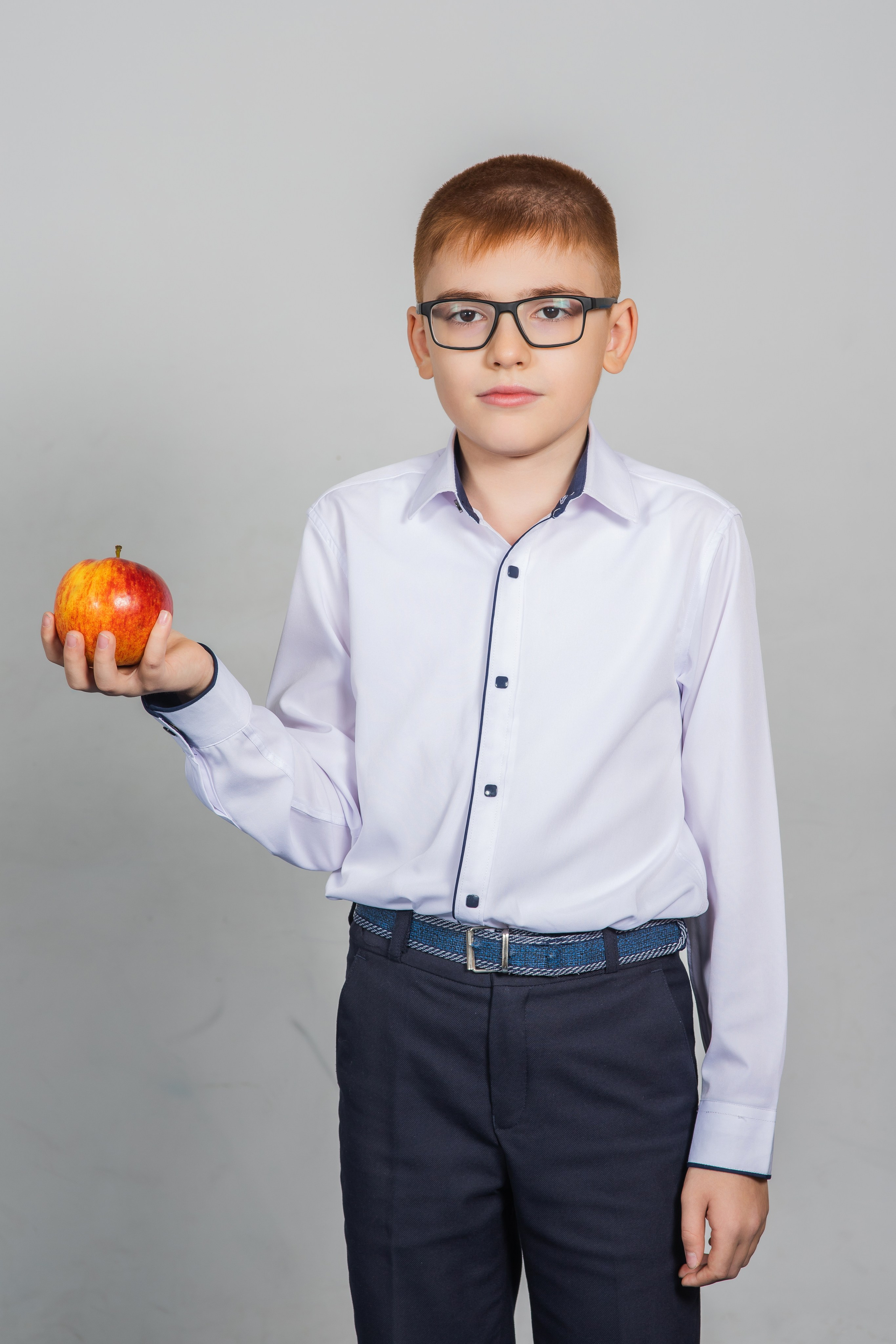 Школа 2070 4 класс. Семейный фотограф в Москве Наталья Чуб, заказать Фотокнигу