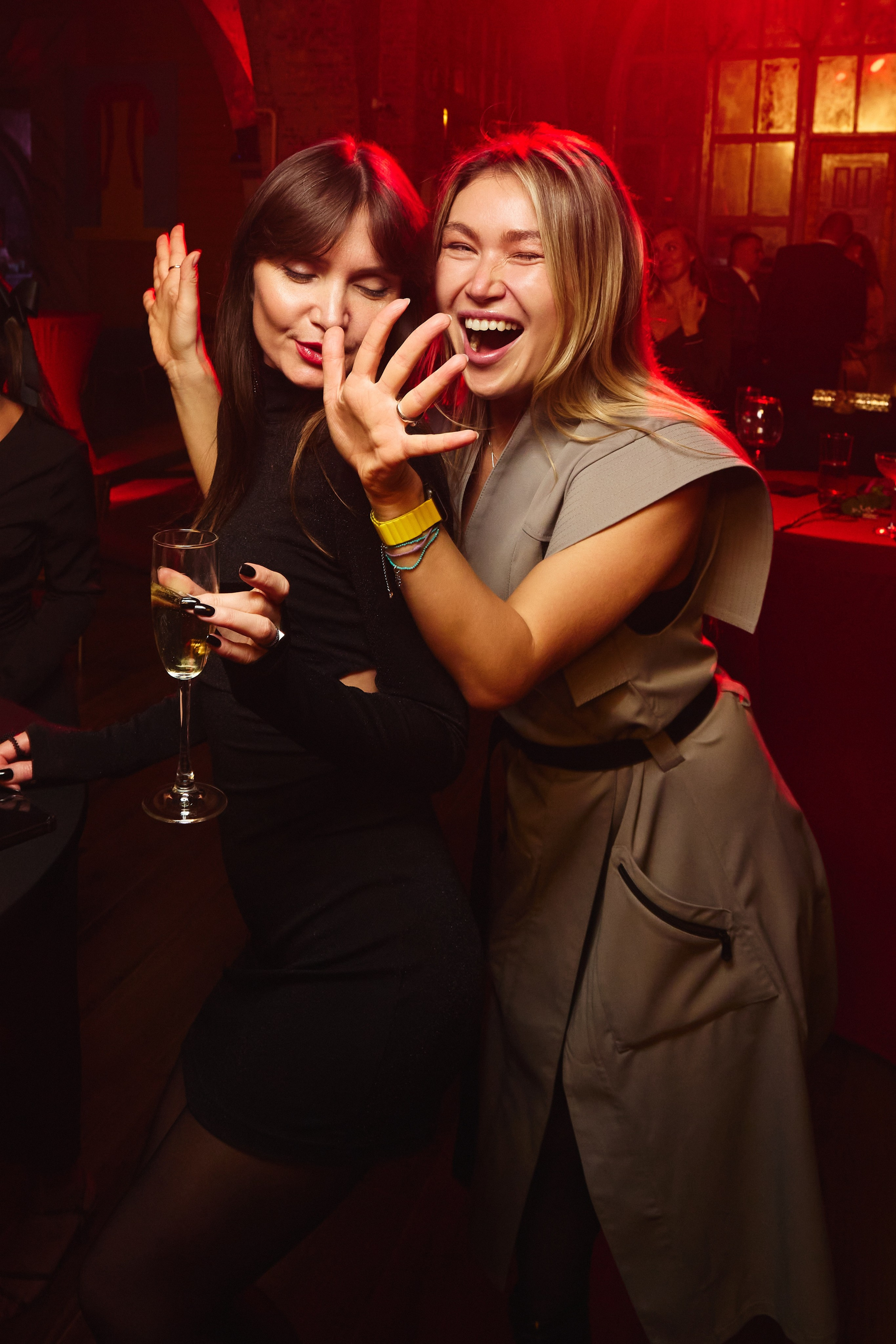 Альфа-Банк: Собрание Искусств в Санкт-Петербурге. КонТайм: профессиональная съемка для организаций