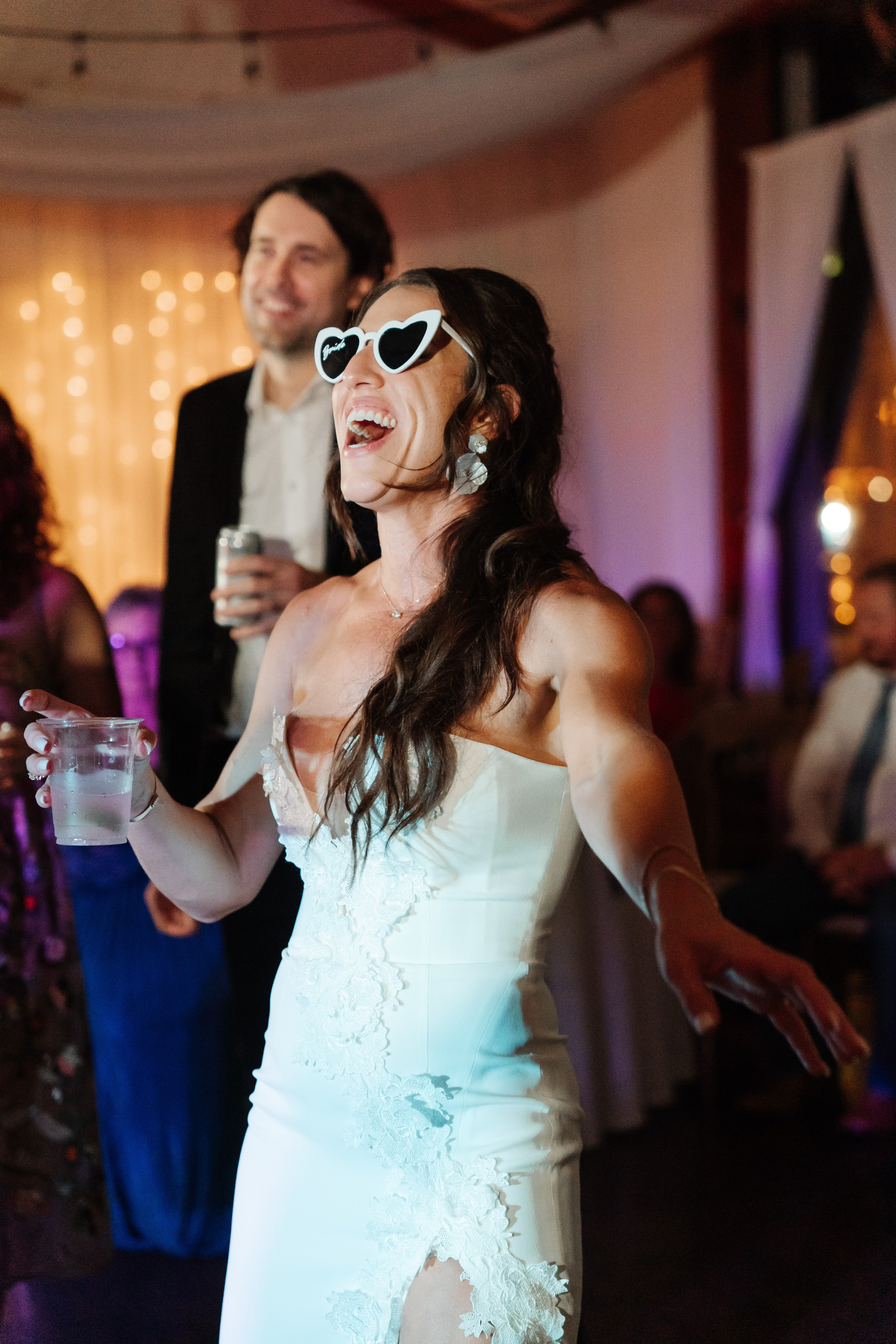 2025-08-16_BryanAmber. Ретушер Зенькевич Света