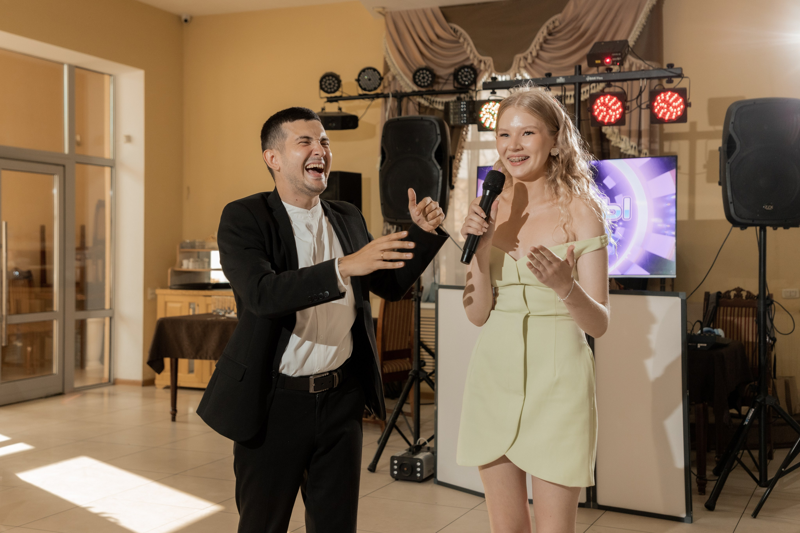 Роман и Александра (банкет). Свадебный фотограф Ангелина Сунгатулина | Саратов | Балаково | Вольск