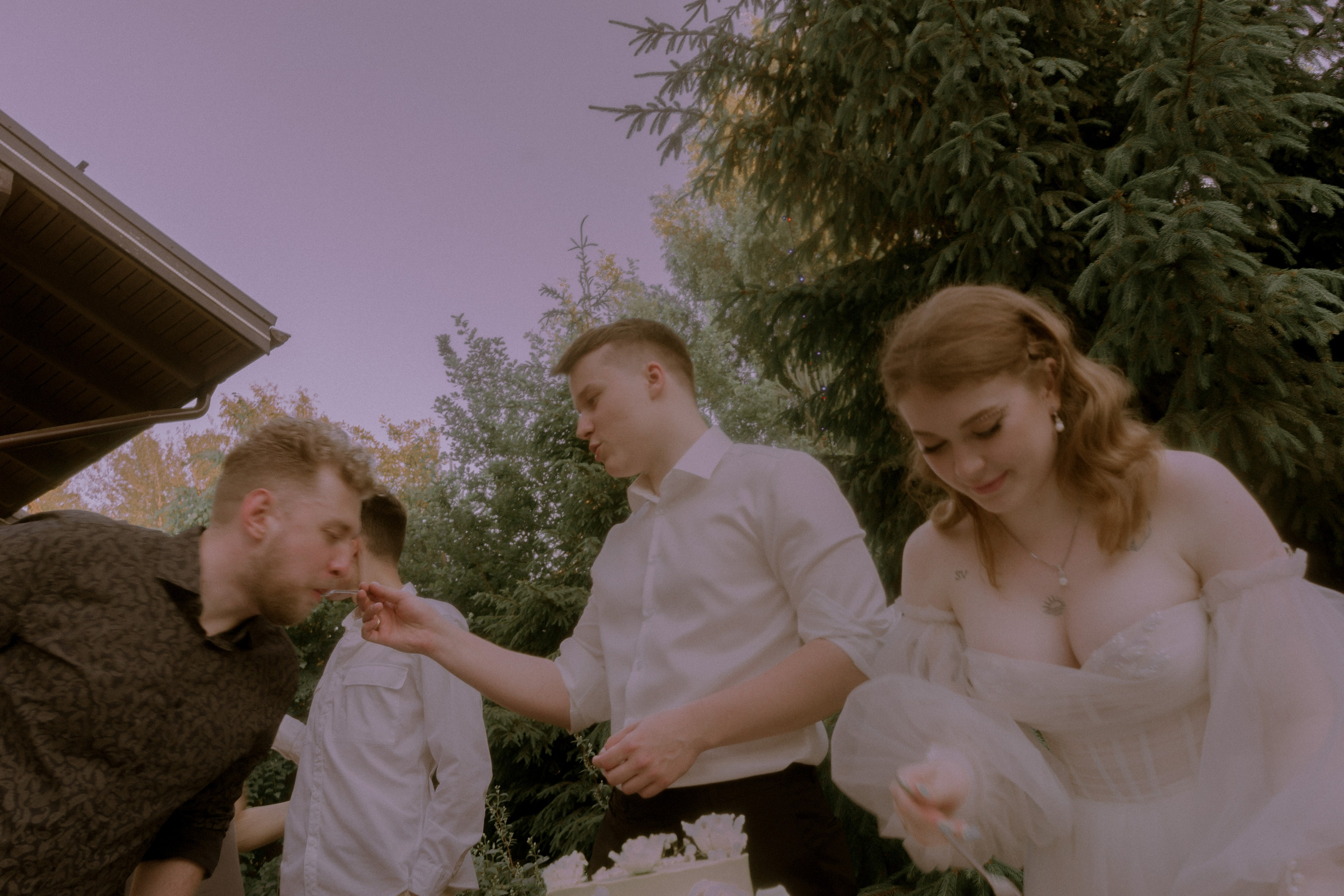 Свадебная субмарина'. Свадебный фотограф в Санкт-Петербурге Миша Репина