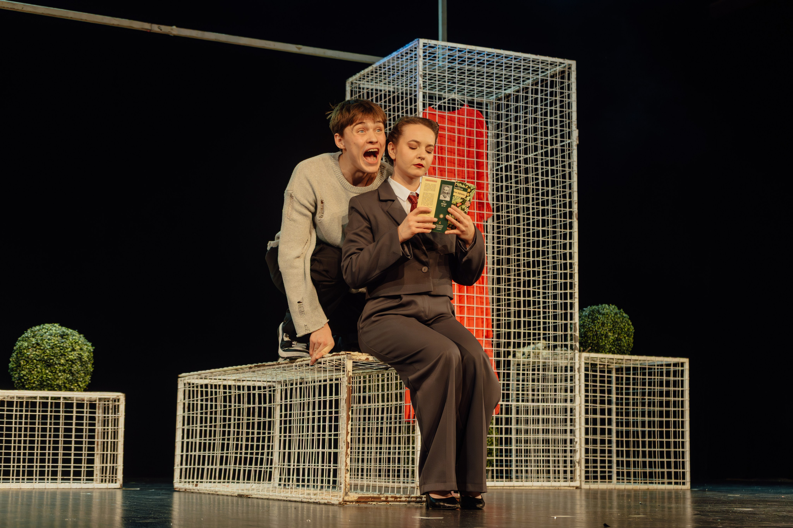 Сначала театр — театр с начала. «Дикарь». Никита Скрипник — ТЕАТР В СТИЛЕ ФЭШН