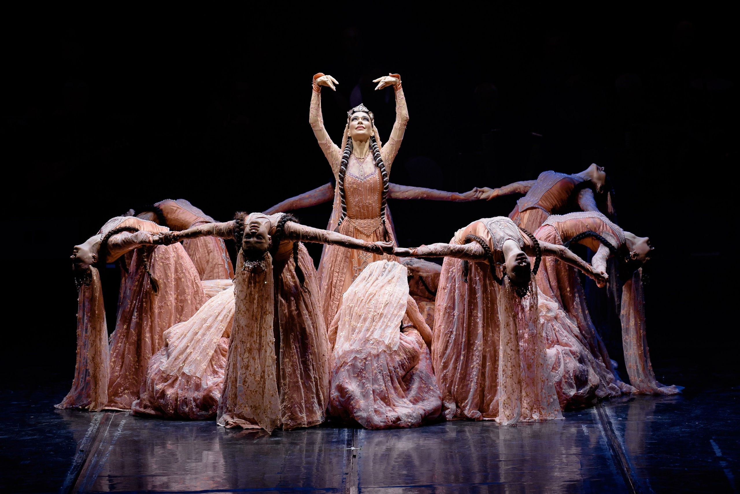 Ансамбль «Лезгинка» концерт в Махачкале. РЕПОРТАЖНЫЙ И БИЗНЕС ФОТОГРАФ В МОСКВЕ, ЕГОР НИКОЛАЕВ