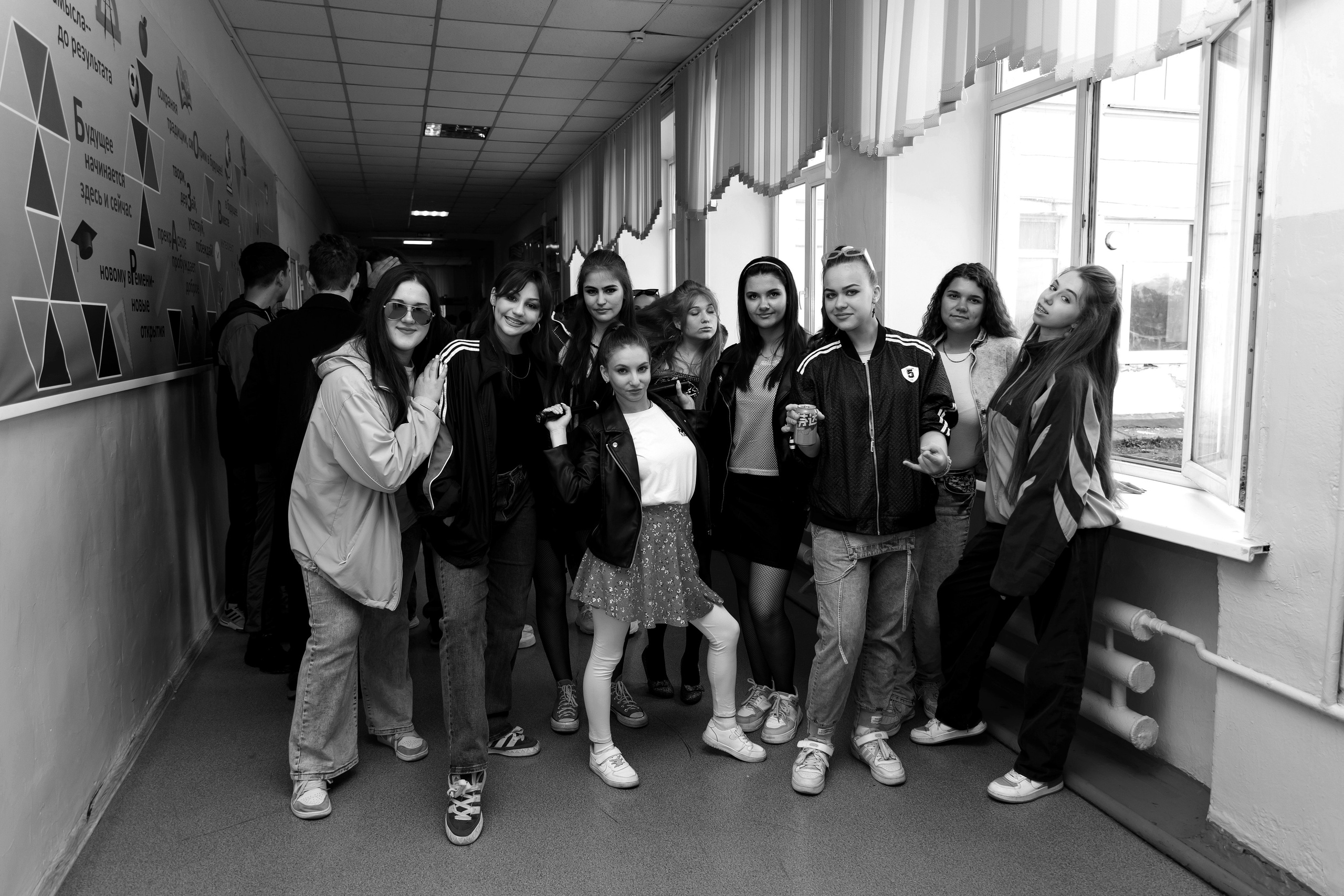 11 класс день не послушания в школе. Фотограф Любовь Корниенко, Примоский край