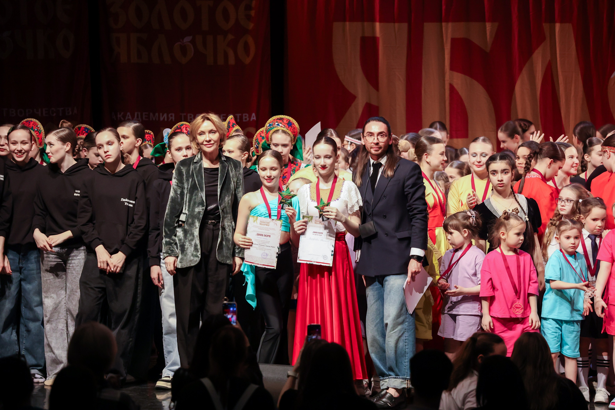 12 апреля, блок 1, г. Москва. Золотое яблочко