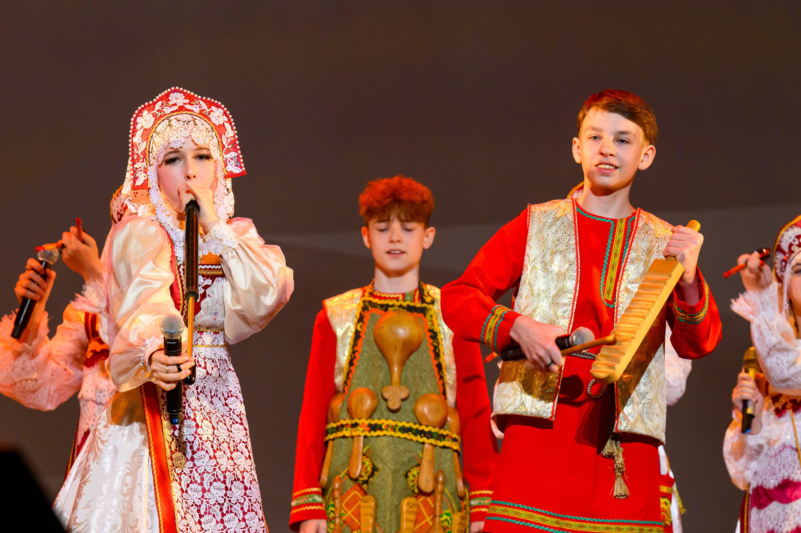 23 апреля, часть 1, БКЗ Октябрьский, г. Санкт-Петербург. Золотое яблочко