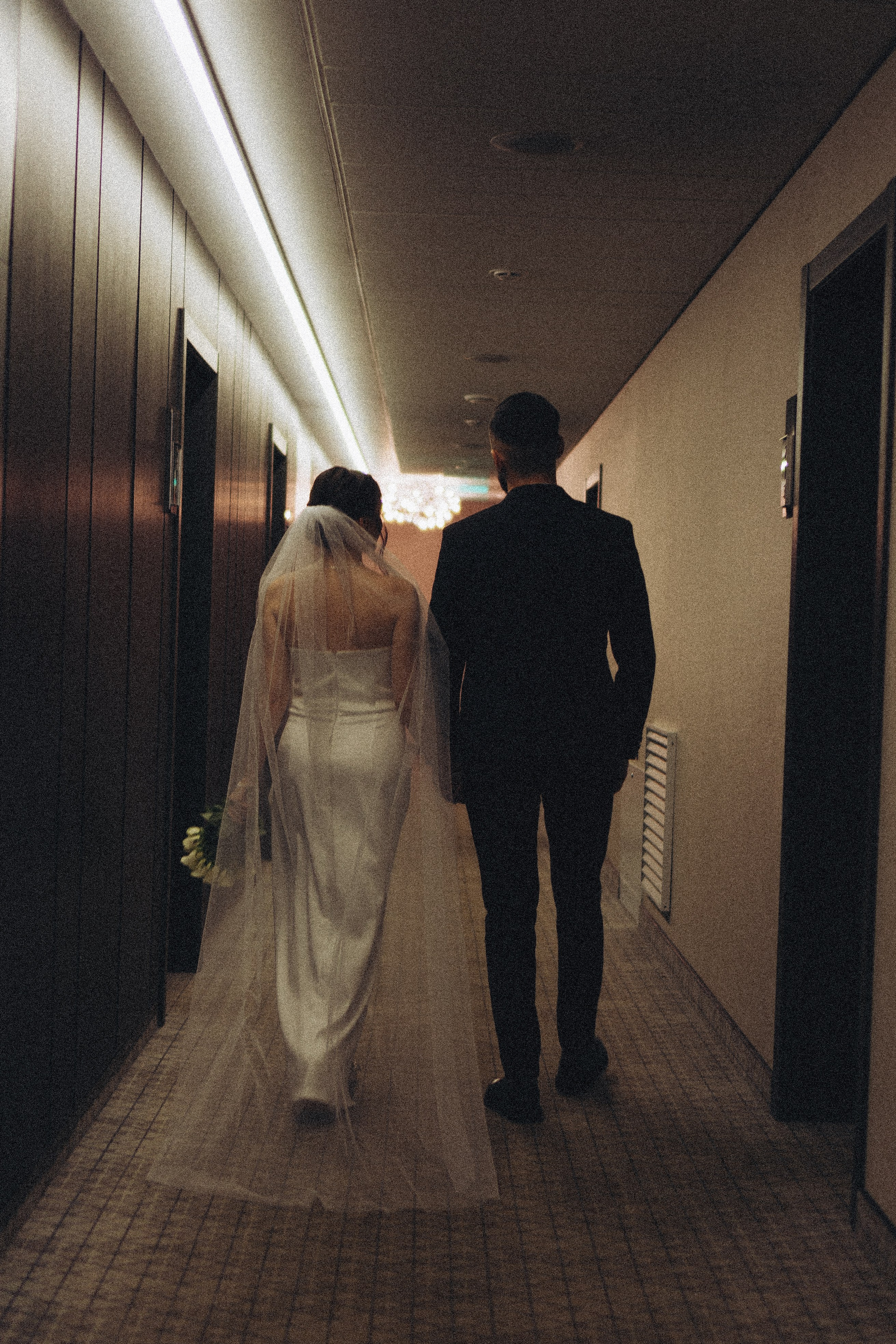 СВАДЕБНАЯ СЬЕМКА СБОРОВ ЖЕНИХА И НЕВЕСТЫ В ОТЕЛЕ И ТАКЖЕ ФОТОСЕССИИЯ В ОТЕЛЕЕ МЕГАПОЛИС БРЯНСК. Профессиональный фотограф, Санкт-Петербург — Виктория Богомолова