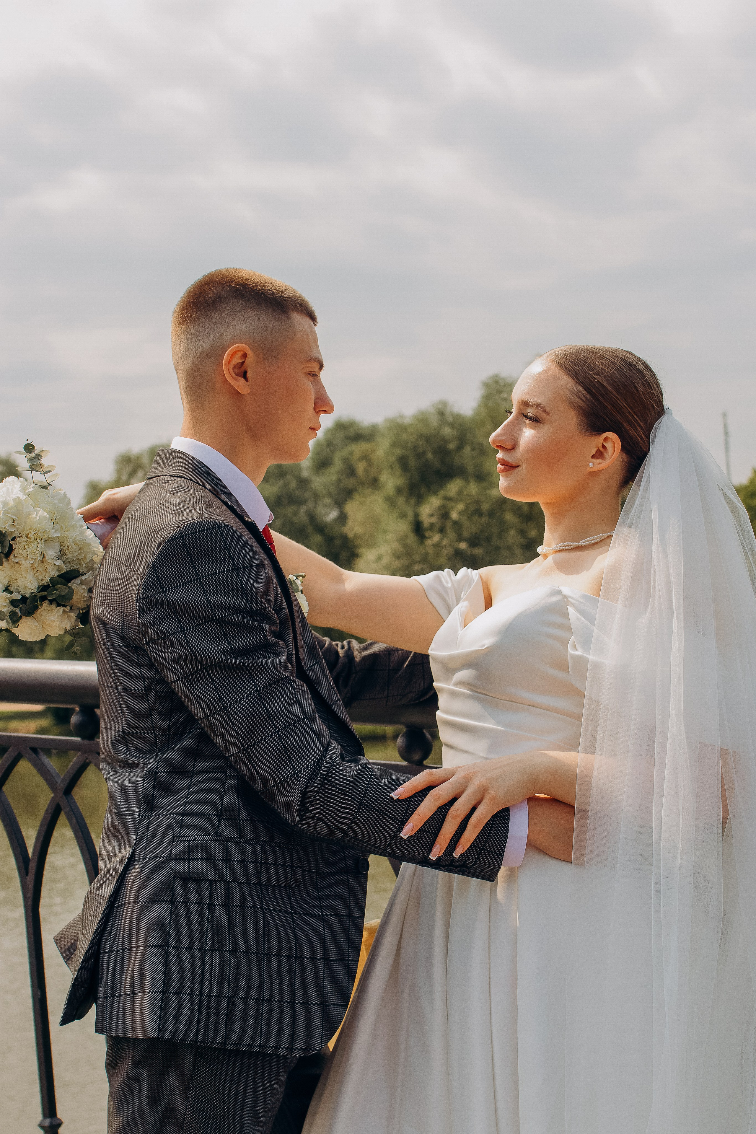 Свадебная прогулка в Царицыно. Фотограф в Москве и Домодедово Кристина Лоскутова