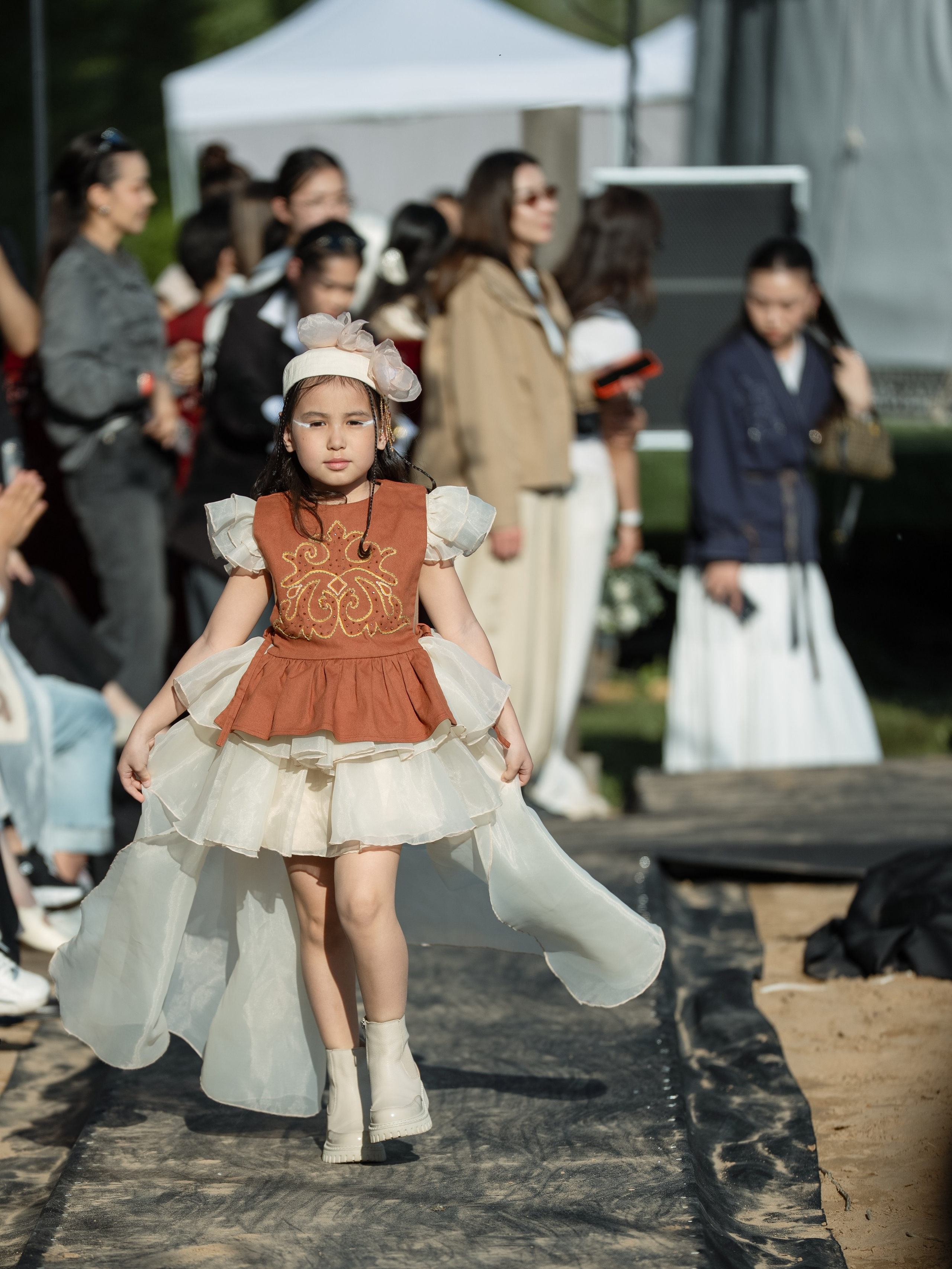Brand Darideiya. Сайт Алматинского НЮ АРТ, будуар и фэшн фотографа Дениса Карпенко