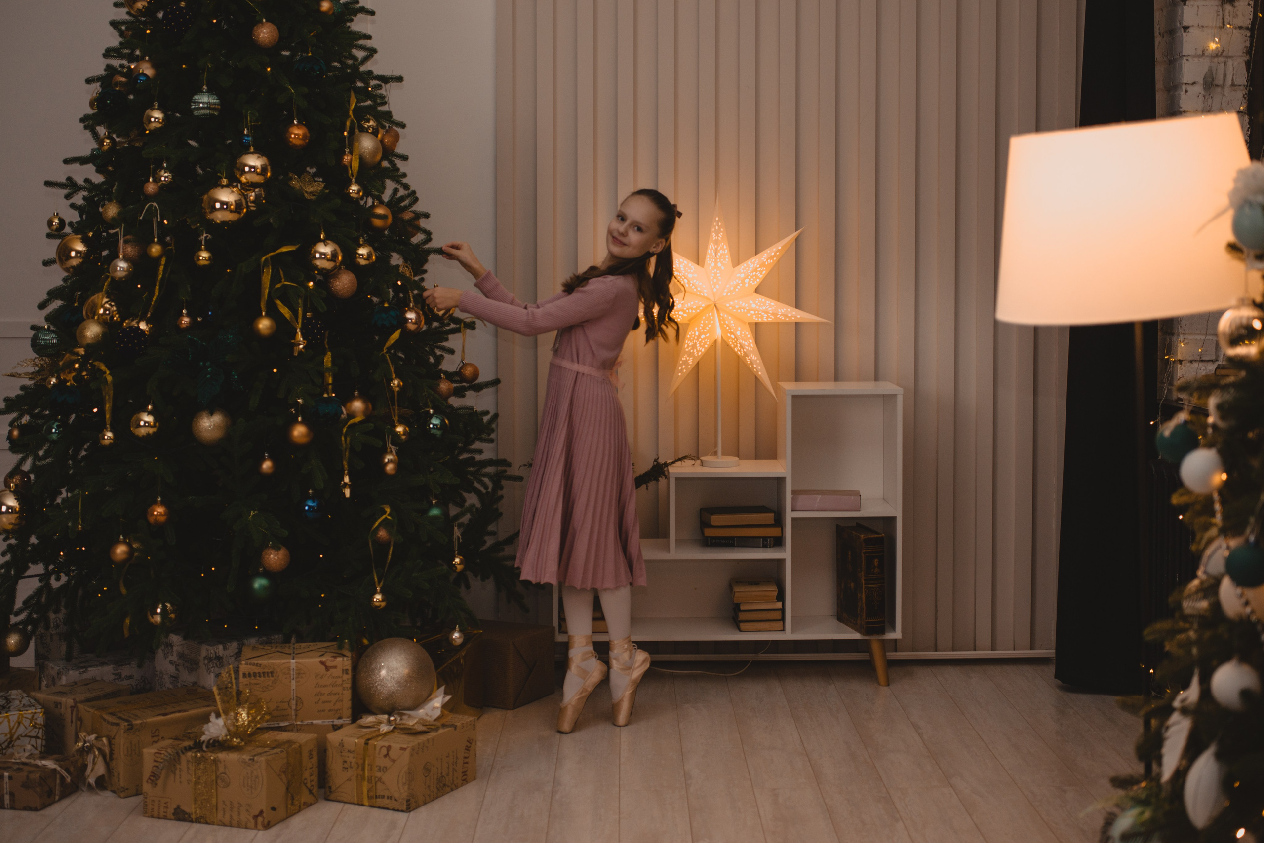 Юля и Настя в студии. Фотограф Людмила Белова