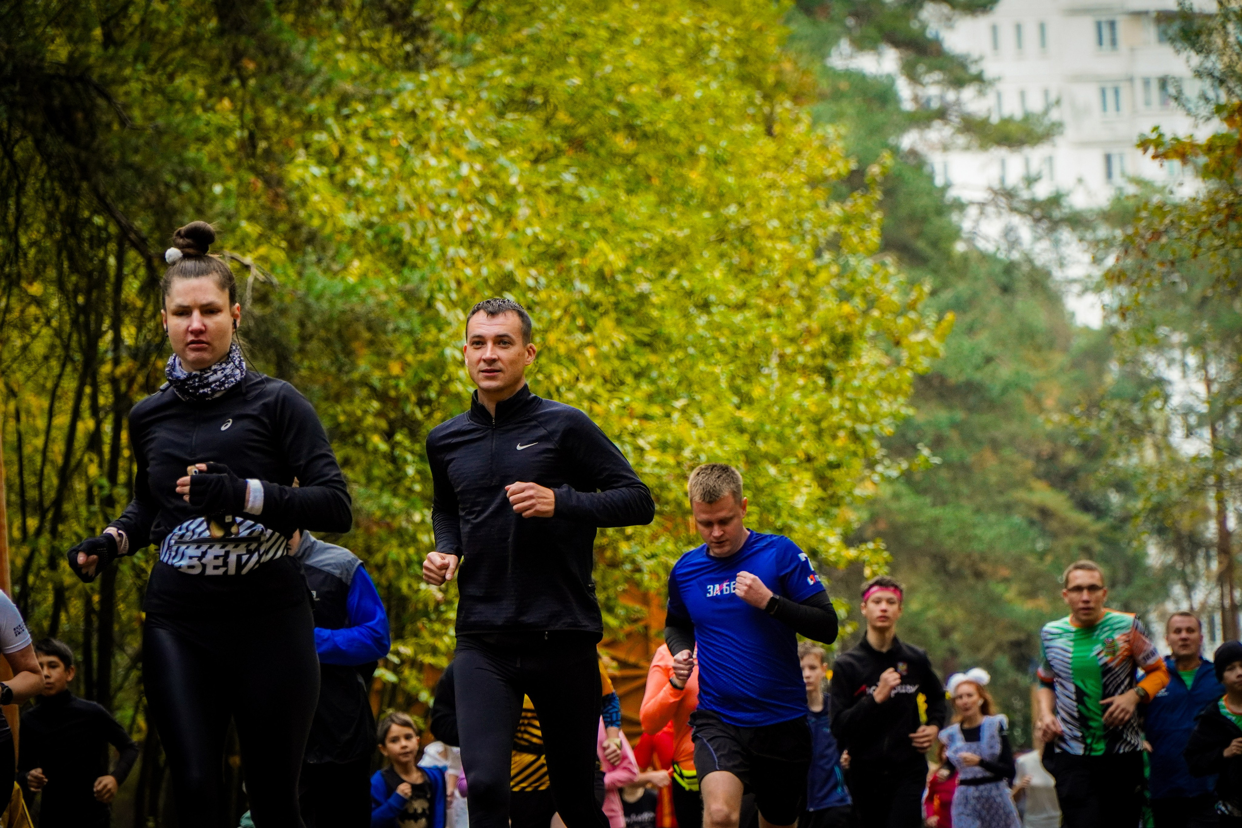 100-й забег 5 вёрст Томилинский. Роман Капилюшов. Бег. Фото. Видео. г. Люберцы