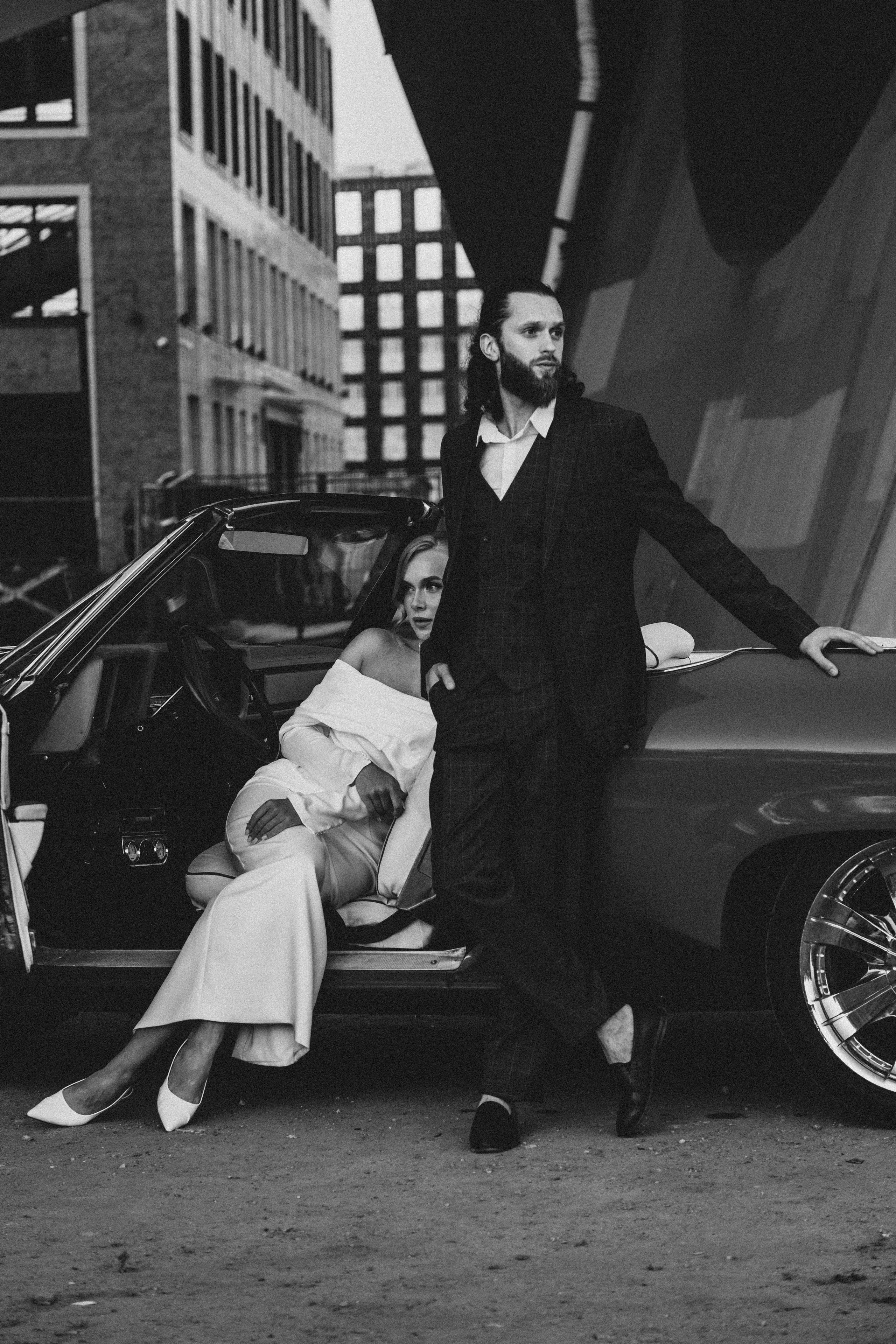 СВАДЕБНАЯ СЬЕМКА ВОЗЛЕ МСОТА БЕТАНКУРА НА КАБРИОЛЕТЕ. Профессиональный фотограф, Санкт-Петербург — Виктория Богомолова