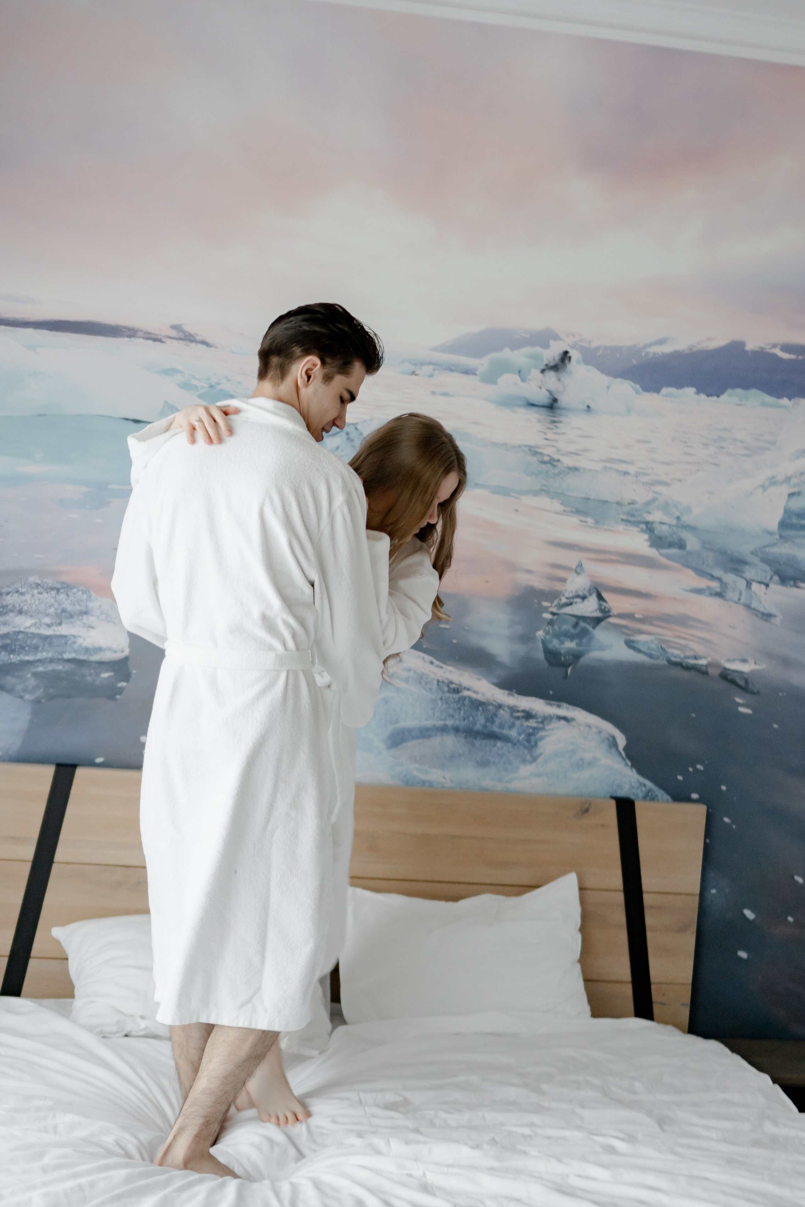 СВАДЕБНАЯ СЬЕМКА СБОРОВ В ОТЕЛЕ И ВЫЕЗД НА ЦЕРЕМОНИЮ (СНЯТО В СИБИРЕ В НИЖНЕВАРТОВСКЕ). Профессиональный фотограф, Санкт-Петербург — Виктория Богомолова