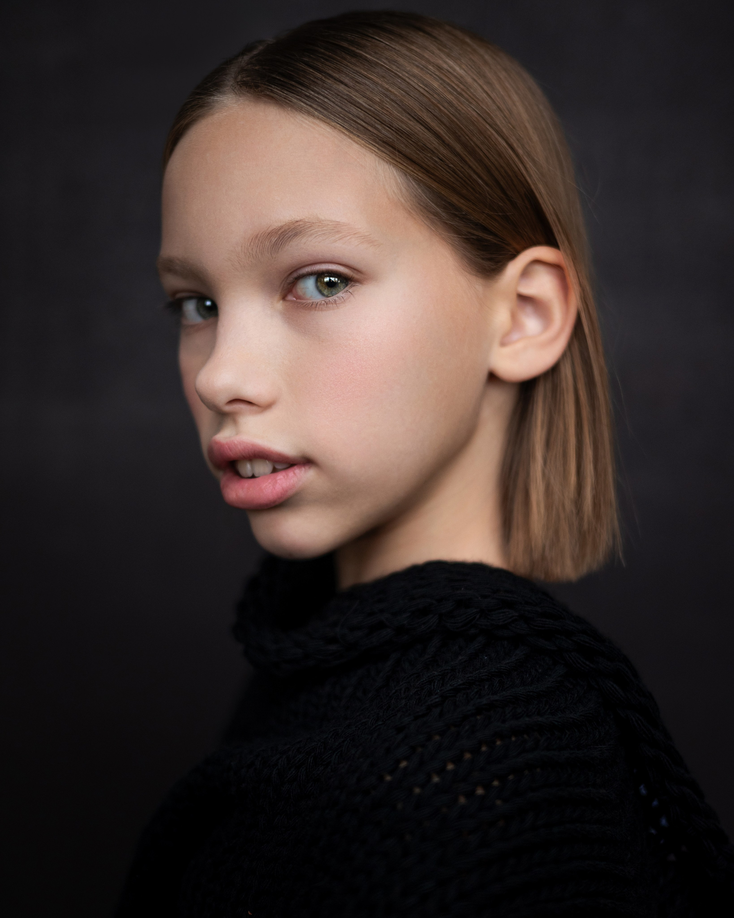 Портфолио_ Хэдшоты. Фотограф Москва Виктория Вишневская актерское / модельное портфолио