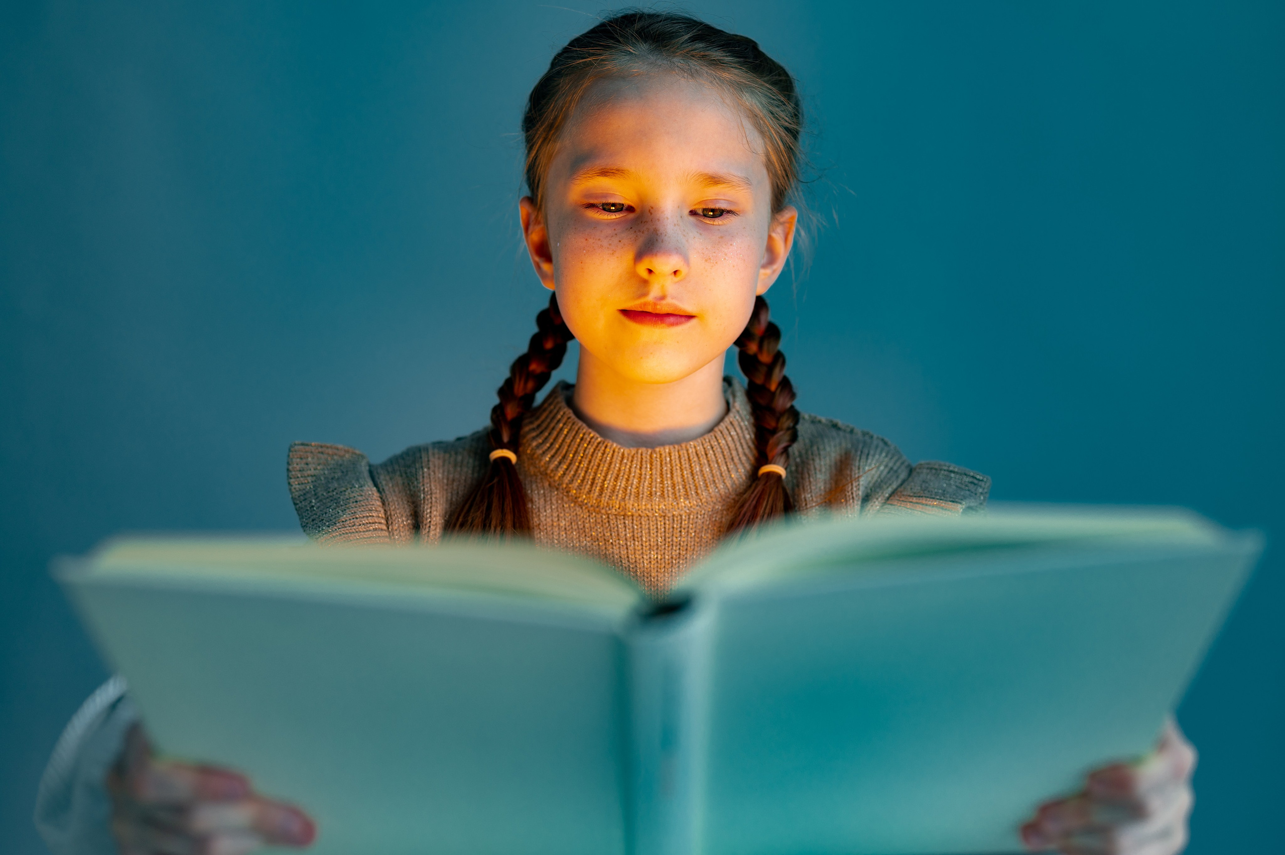 What I Offer. Photographer Yulia Lushnikova, Based in Valencia